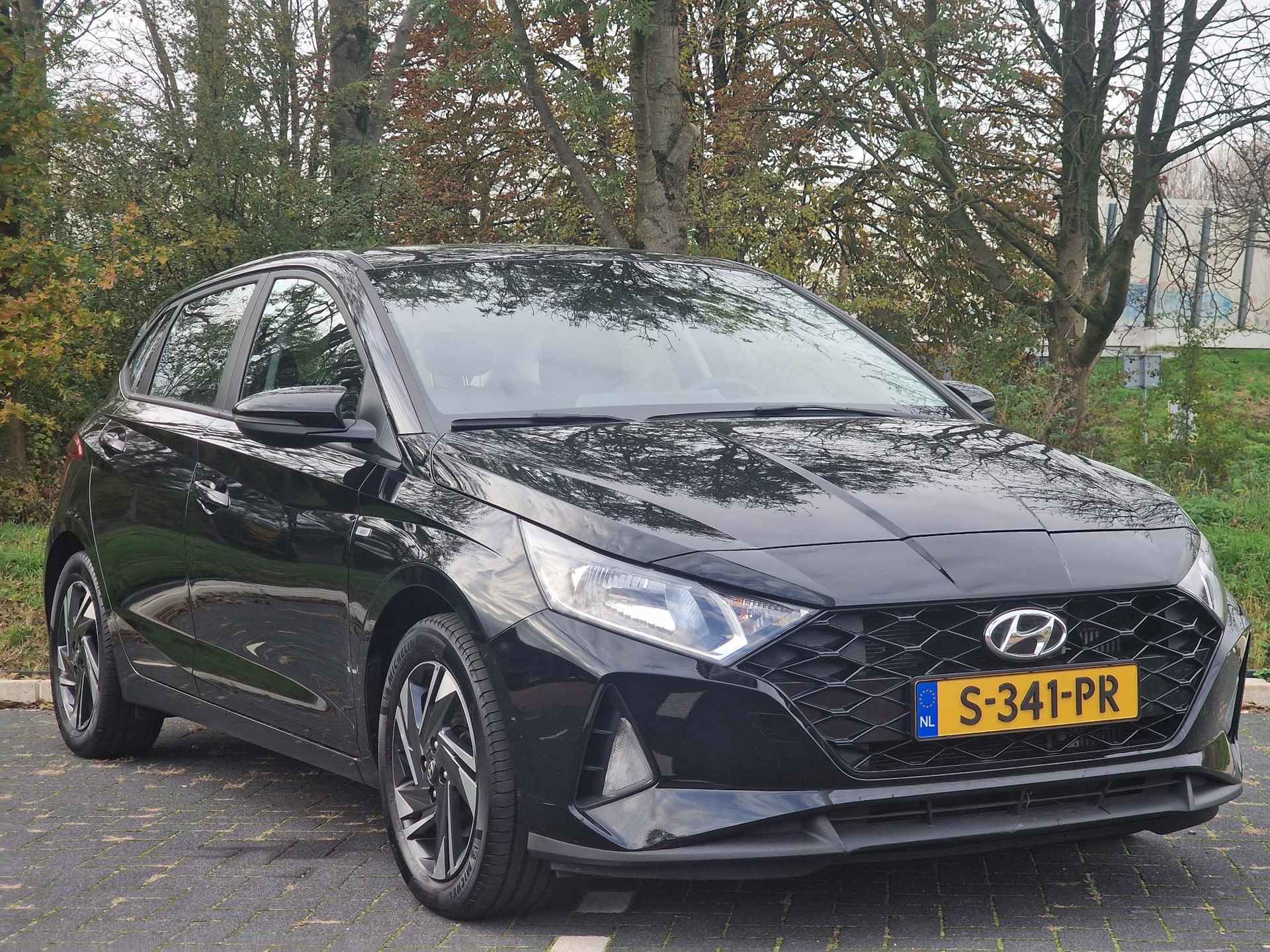 Hyundai i20 1.0 T-GDI 100 PK Comfort Smart | Ingebouwde navigatie | Achteruitrijcamera | Android Auto & Apple Carplay | Fabrieksgarantie 03-2028 | - 7/33