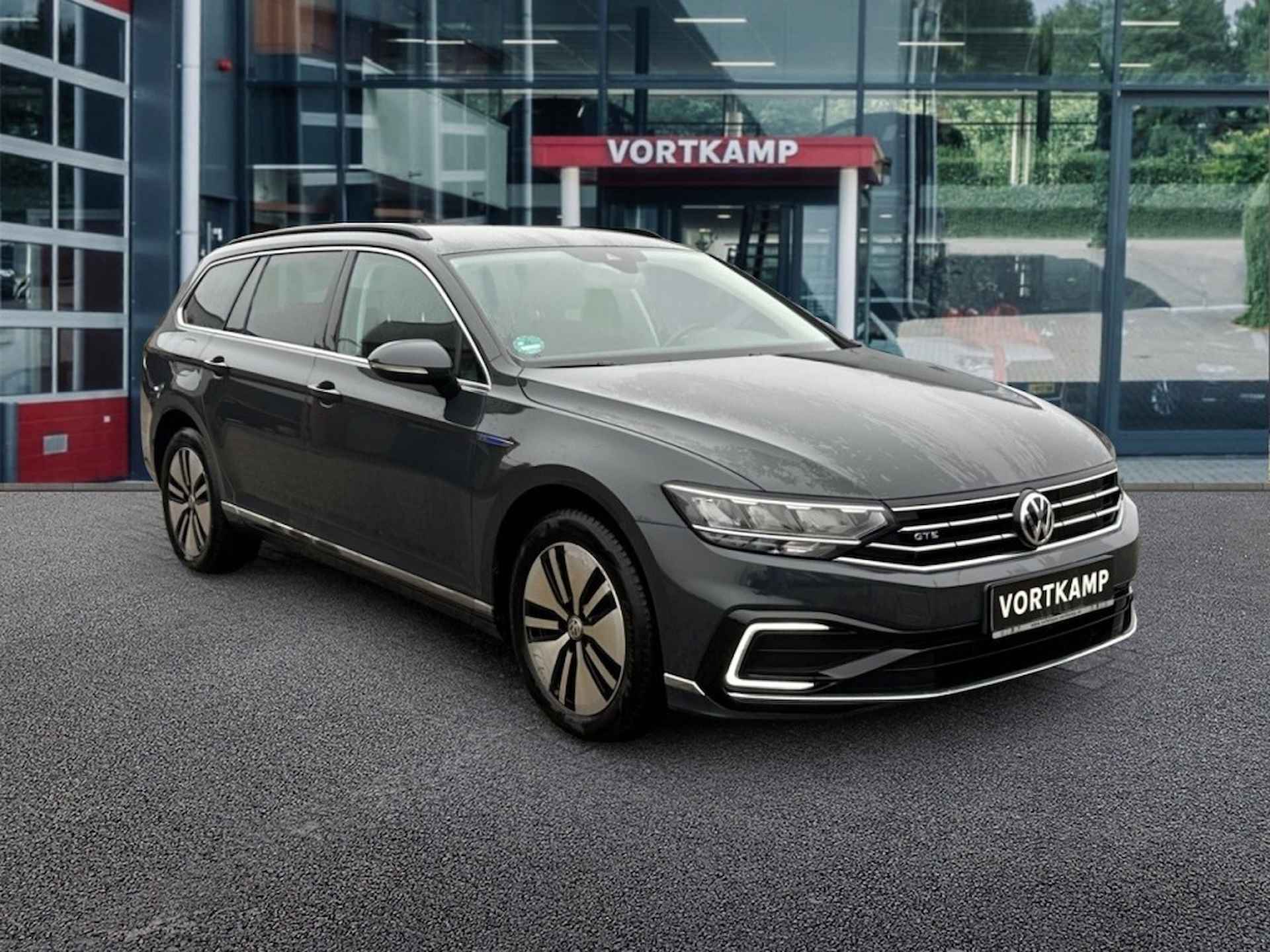 VOLKSWAGEN Passat Variant 1.4 TSI DSG GTE CAMERA/NAVI/ACC/STOELVERW - 3/23