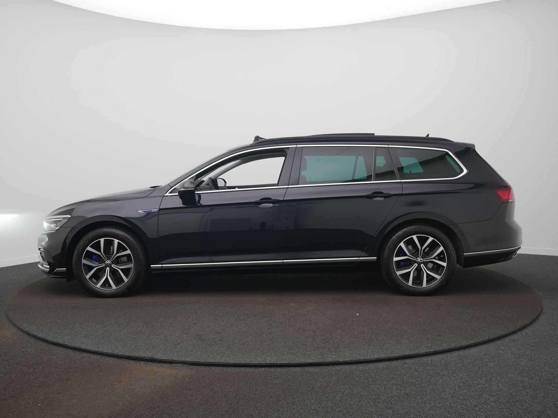 Volkswagen Passat Variant 1.4 TSI PHEV GTE Business / Panoramadak / Elek. Stoelen / 360 Camera / Digital Dash - 8/71