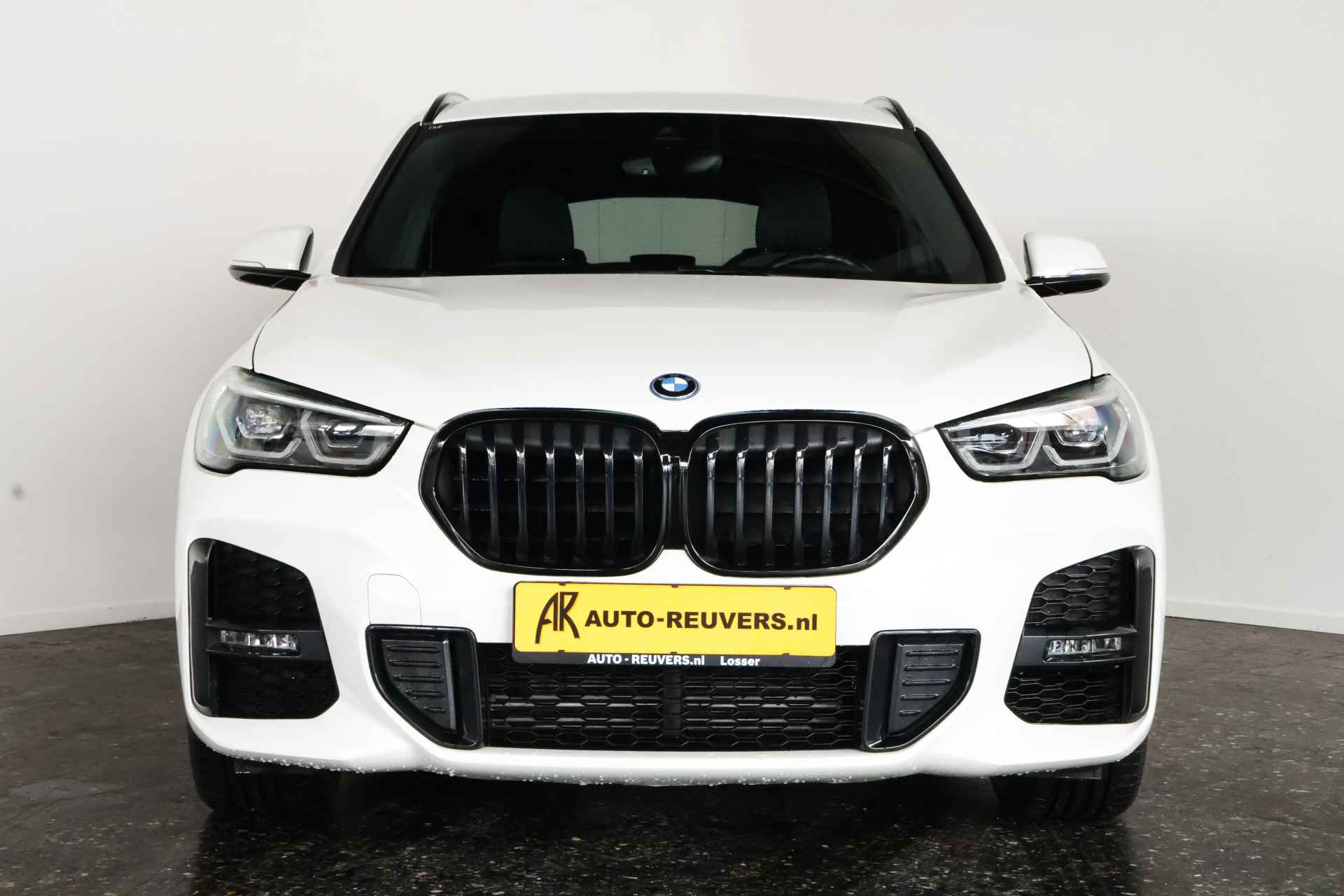 BMW X1 xDrive25e M-Sport / LED / Navi / DAB / Cruisecontrol - 7/29