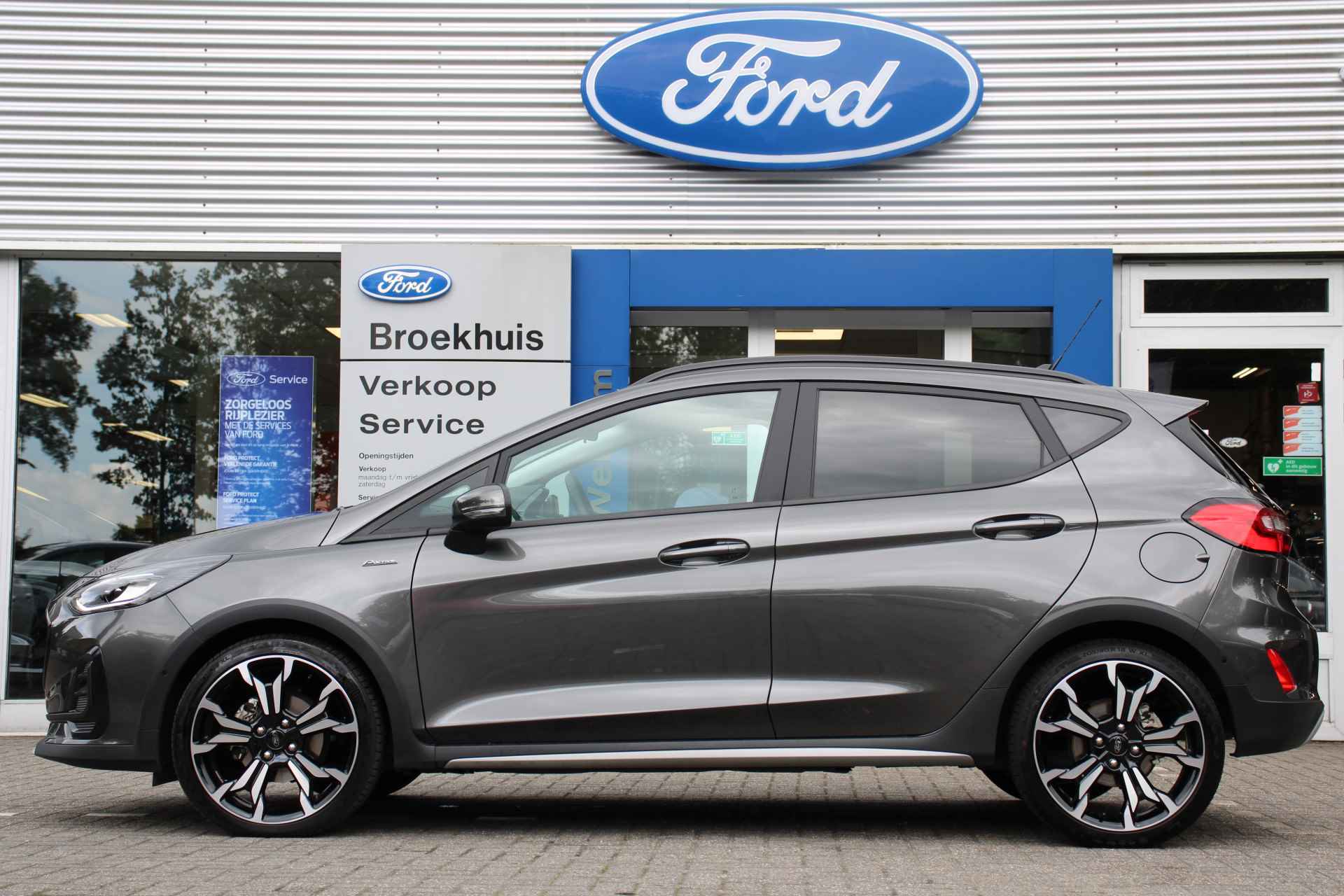 Ford Fiesta 1.0EB HYBRID ACTIVE X AUTOMAAT | HOGE INSTAP! | NAVI | CAMERA | WINTERPACK | CLIMA | CRUISE | PARKEERSENSOREN | 18' LMV | PRACHT - 2/32