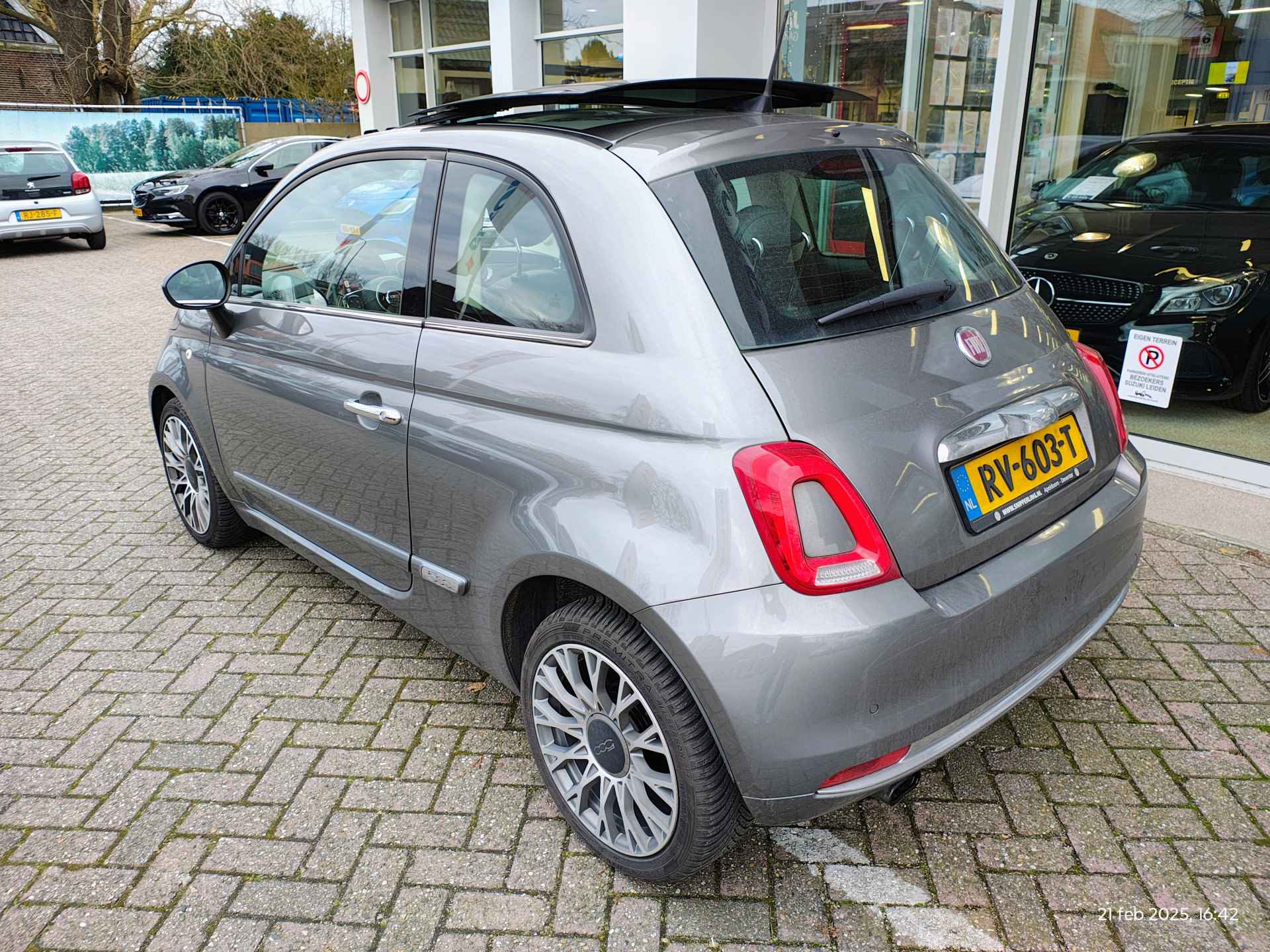 Fiat 500 0.9 TWINAIR TURBO LOUNGE AUTOMAAT Panoramadak | Airco | Prem. Business pack - 2/17