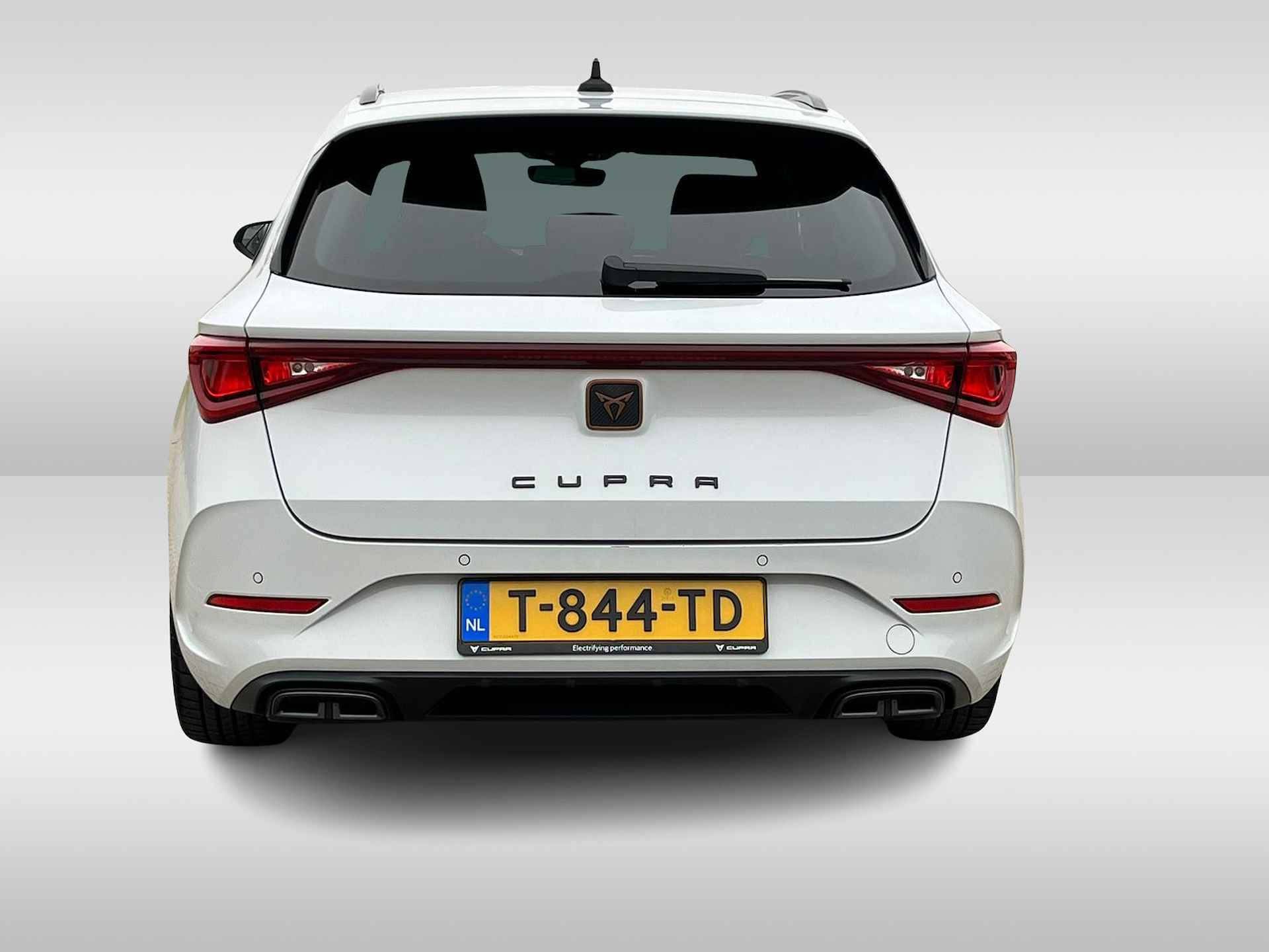 CUPRA Leon Sportstourer 1.5 eTSI Business Edition - 7/32