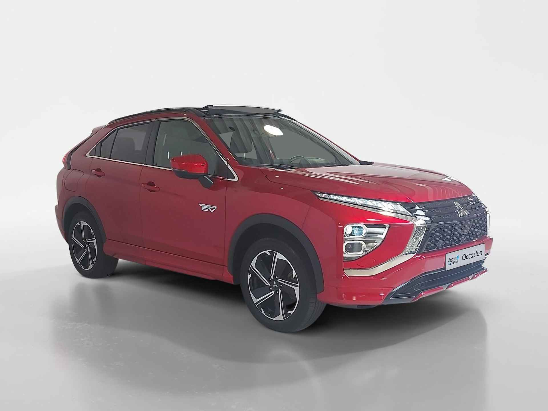 Mitsubishi Eclipse Cross 2.4 PHEV Instyle | Schuif/Kanteldak | 360-Camera | Parkeersensoren | Dodehoekdetectie | Elektrische stoelen | Stuurverwarming | Stoel verwarming voor/achter | Navigatie | Apple Carplay/Android auto | Adaptive cruise control | - 8/51