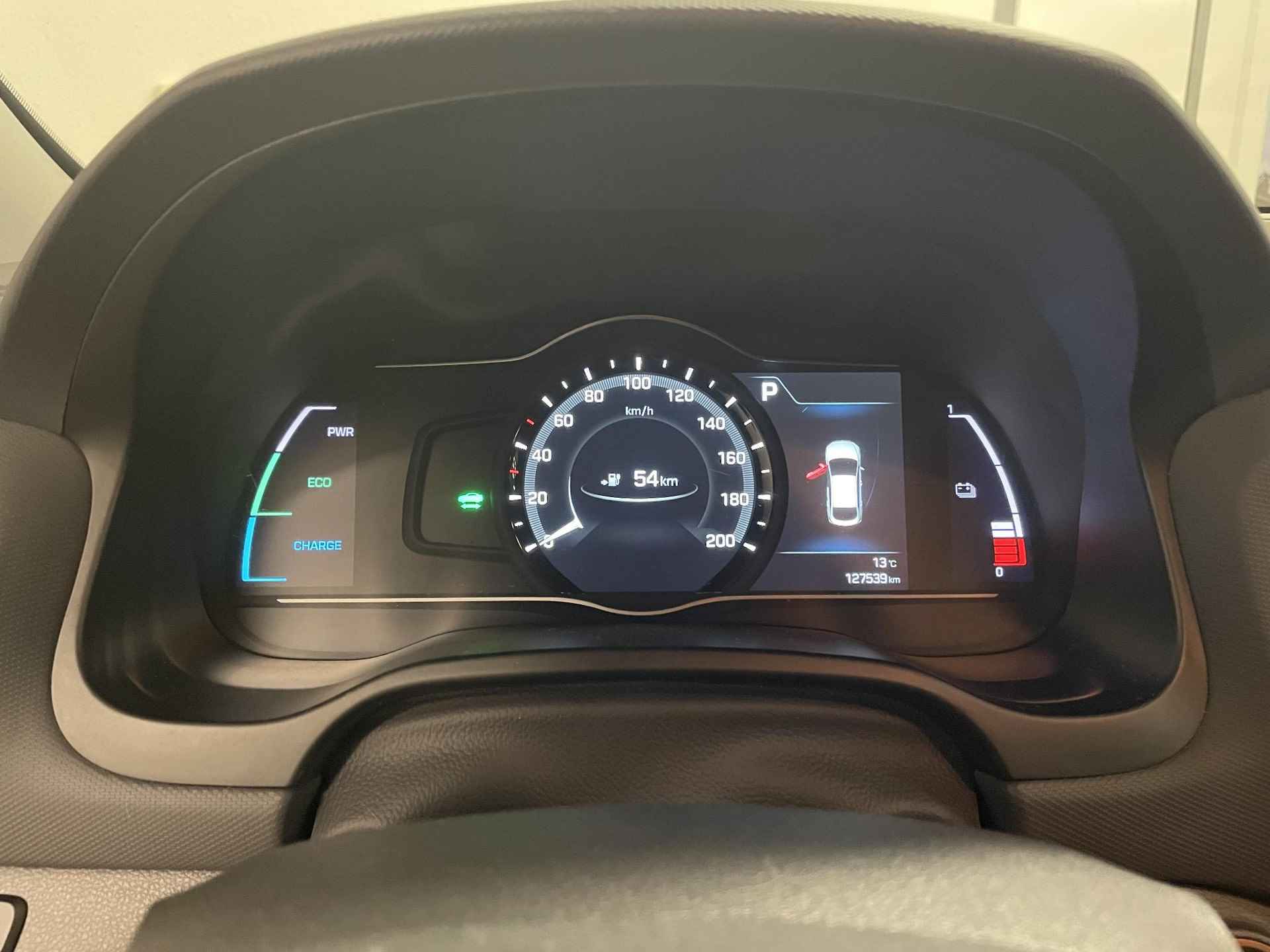 Hyundai IONIQ Comfort EV - 5/33