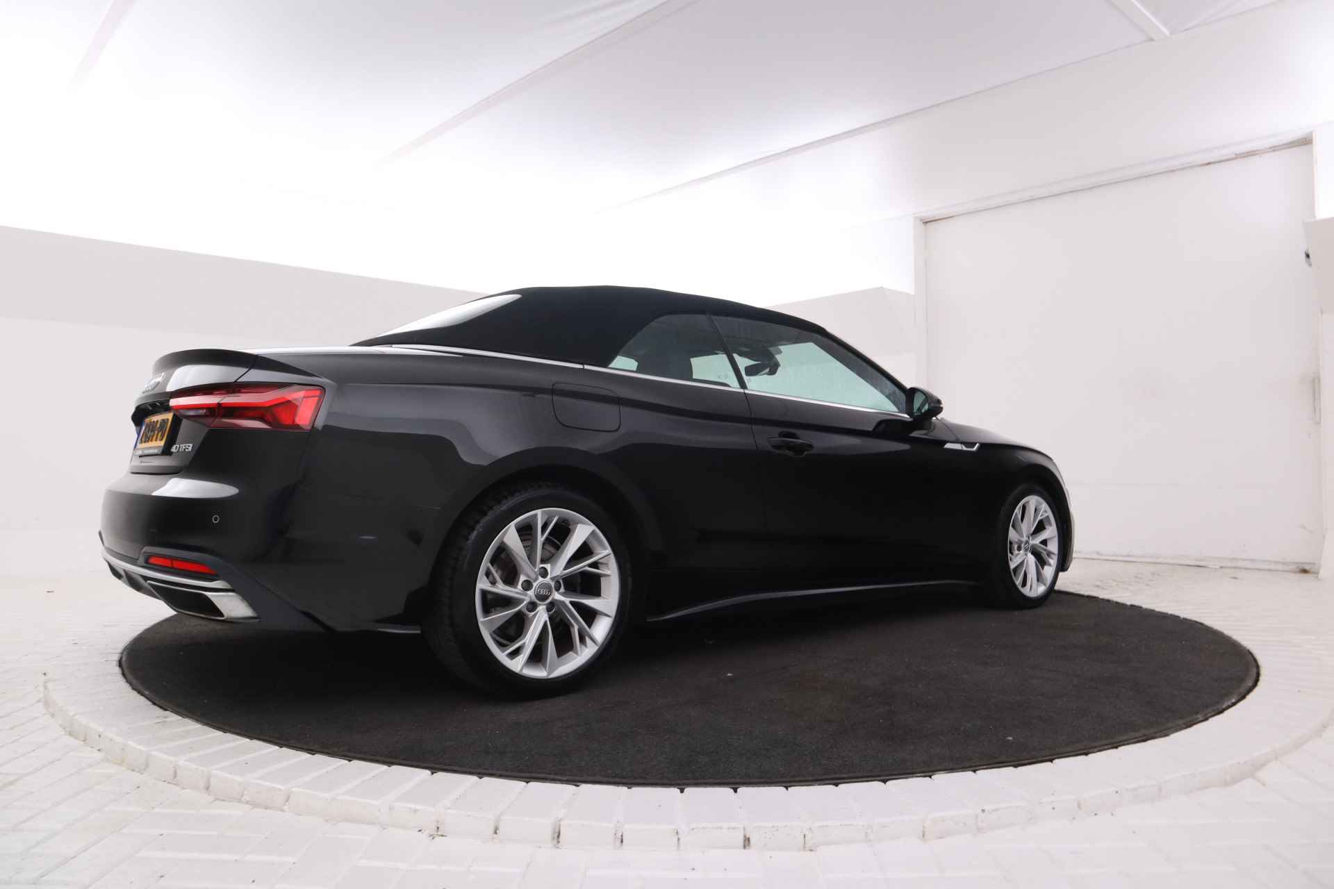 Audi A5 Cabriolet 40 TFSI Pro Line Automaat, Stoelverwarming, Navigatie, Climate - 4/48