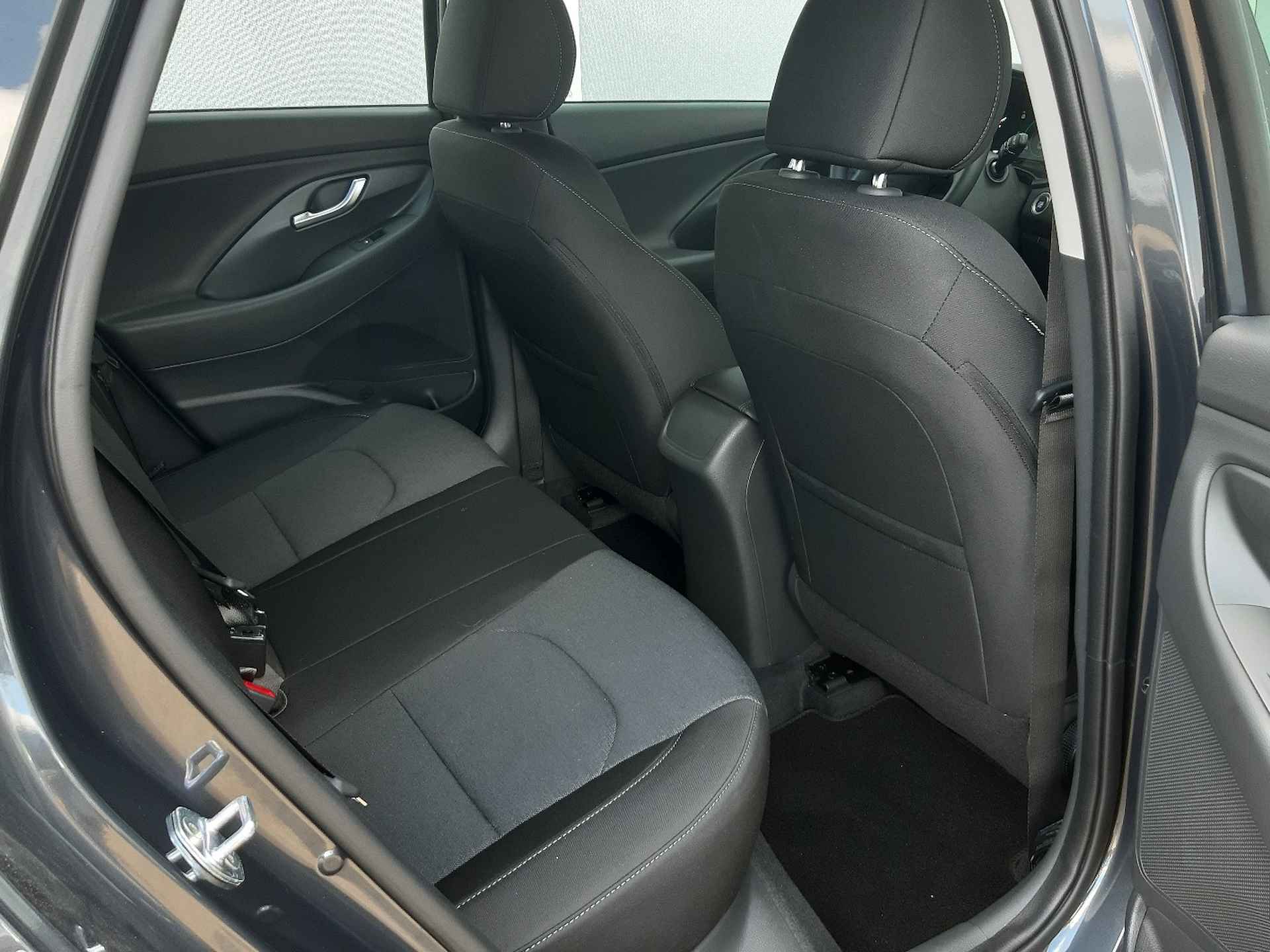 Hyundai i30 Wagon 1.0 T-GDi MHEV Comfort Smart | Navigatie | Cruise Control - 24/33