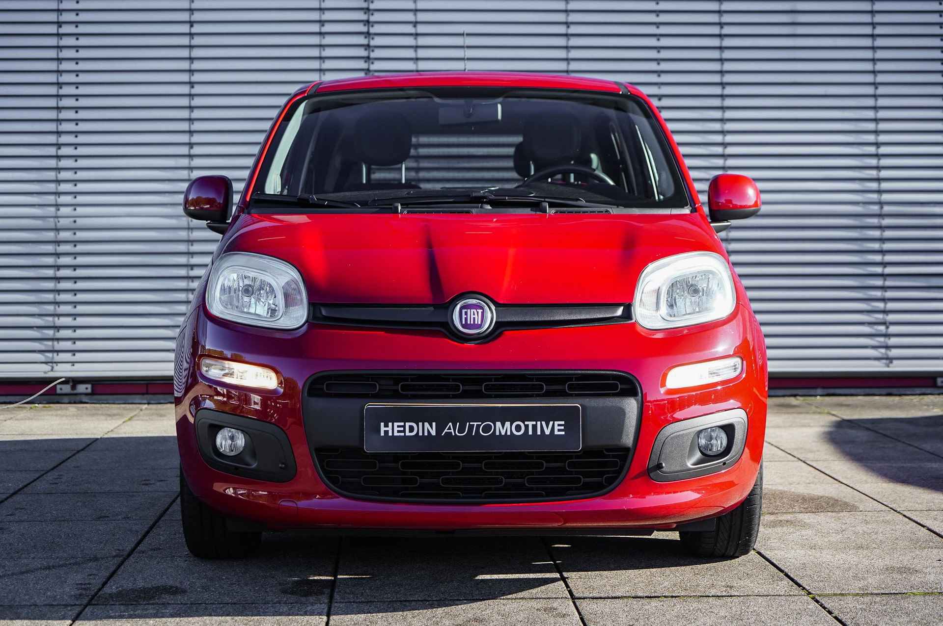 Fiat Panda 1.2 69pk Lounge | Automatische Airco | Parkeersensoren | Bluetooth - 2/23