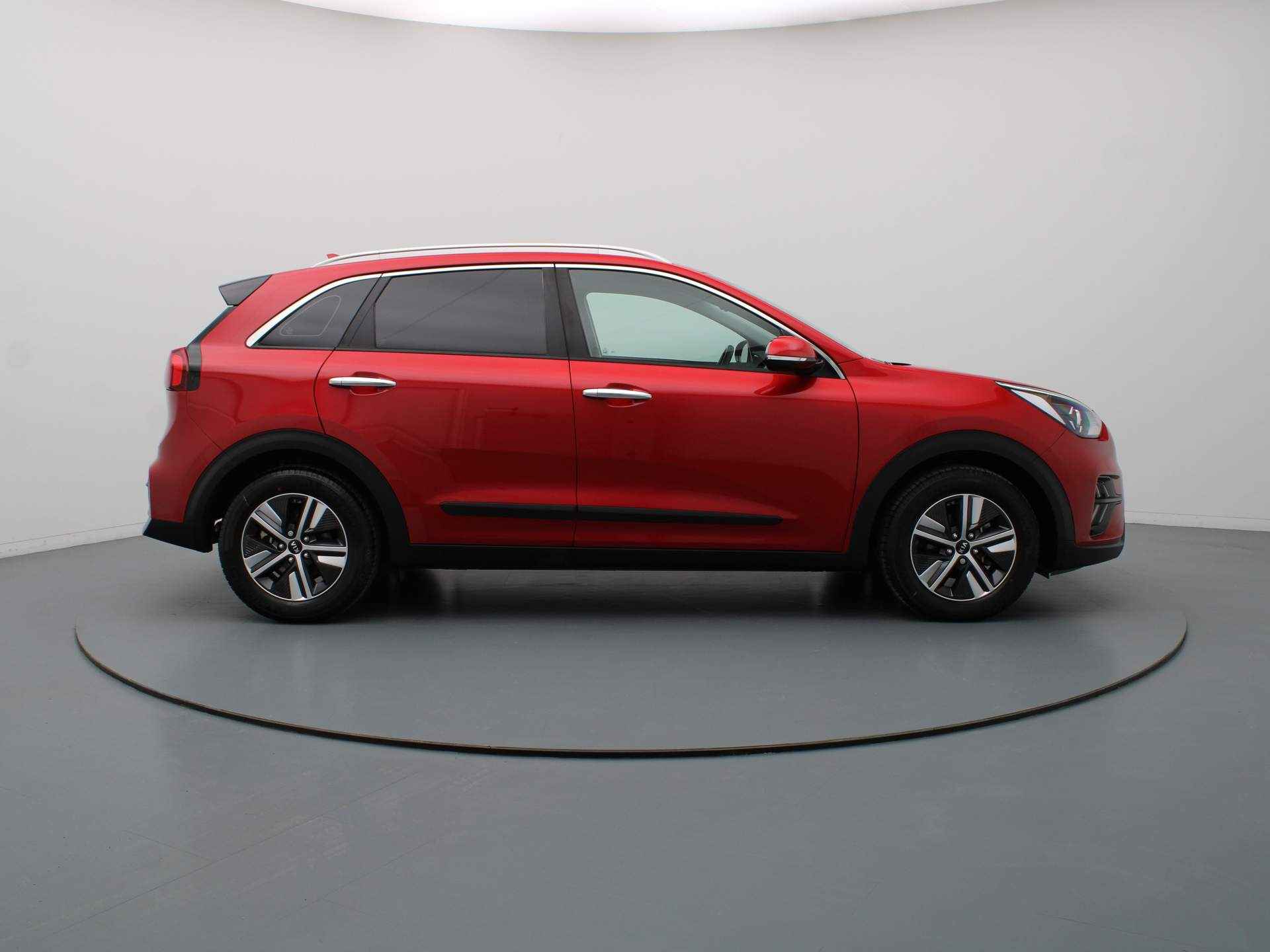 Kia Niro 1.6 GDi Hybrid DynamicLine Adapt. cruise | Camera | Climate | Navi - 24/35