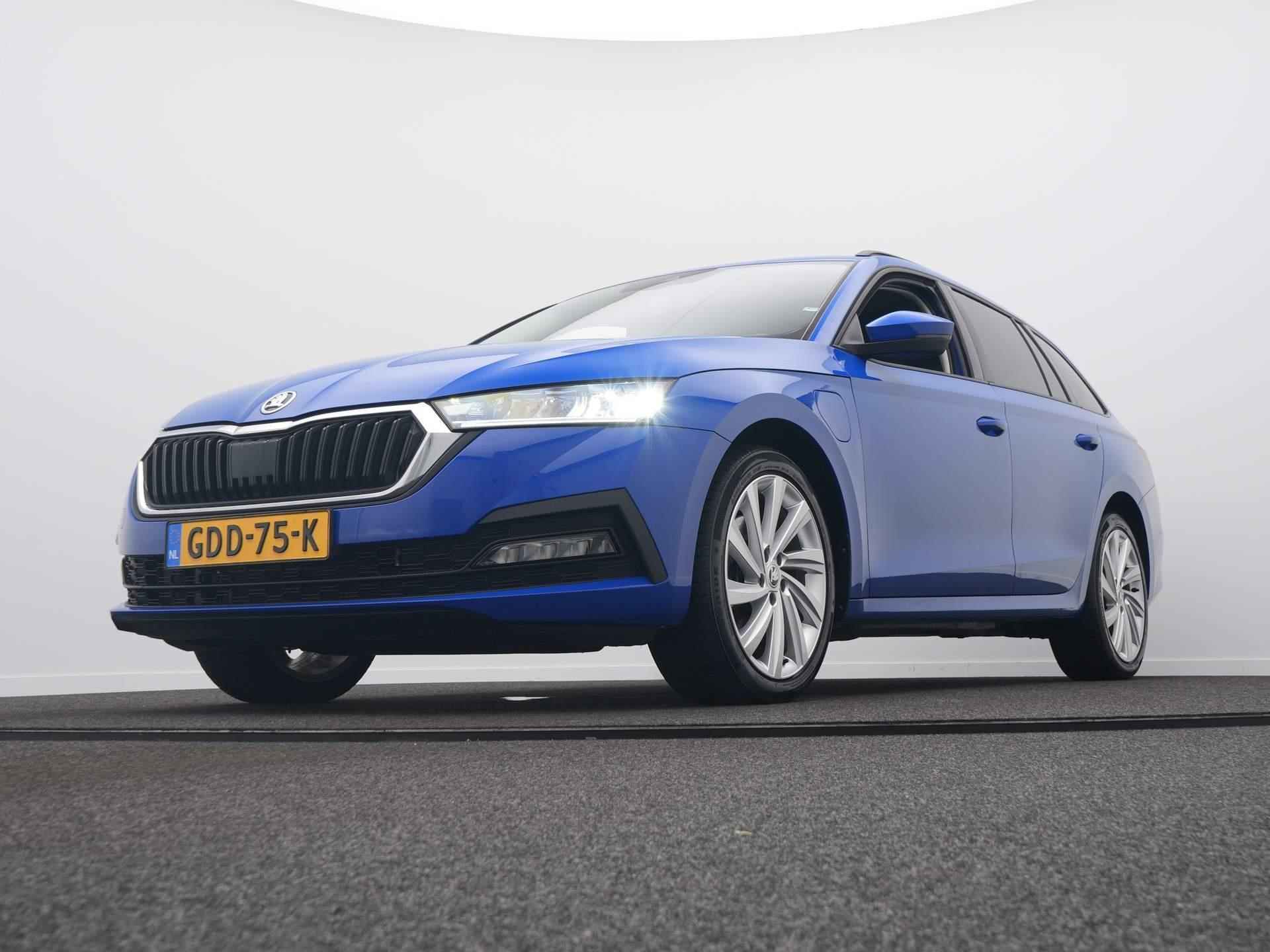 Skoda Octavia Combi 1.4 TSI iV PHEV Business Edition / Clima / Sensoren Achter / Carplay - 9/46