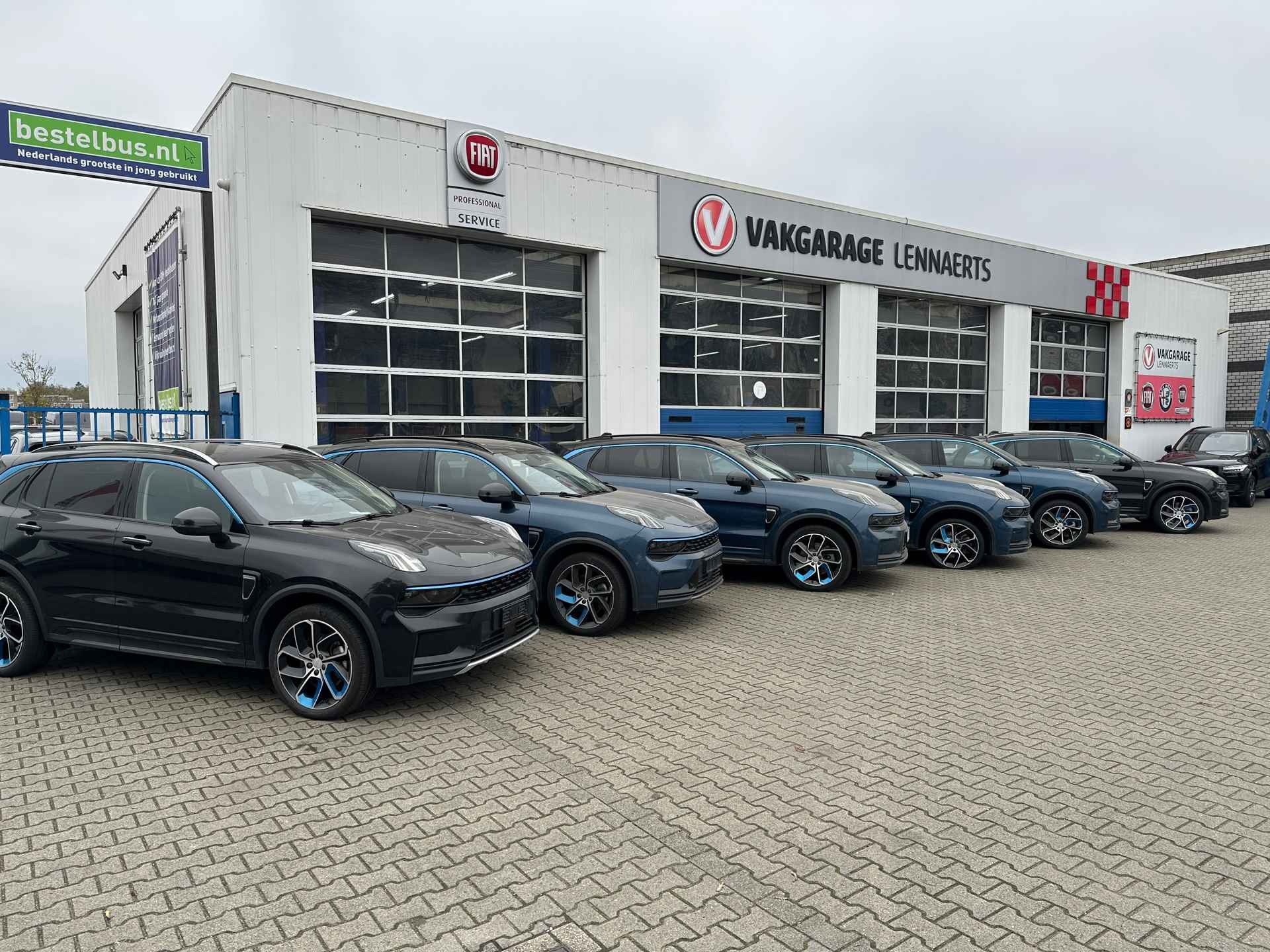 Lynk & Co 01 1.5 PHEV 261 PK (RIJKLAARPRIJS/BOVAG) - 3/16