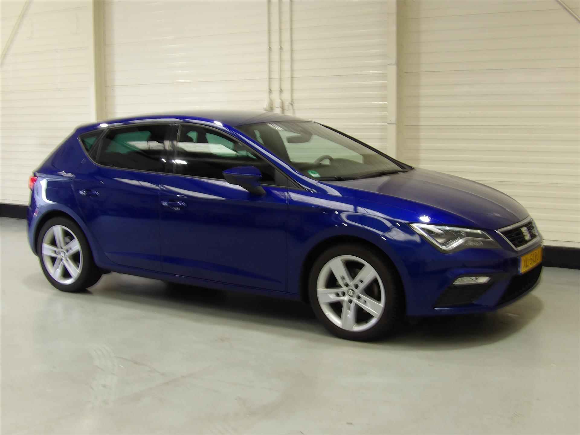 Seat Leon 1.5 TSI 130PK FR Business Intense - 8/35