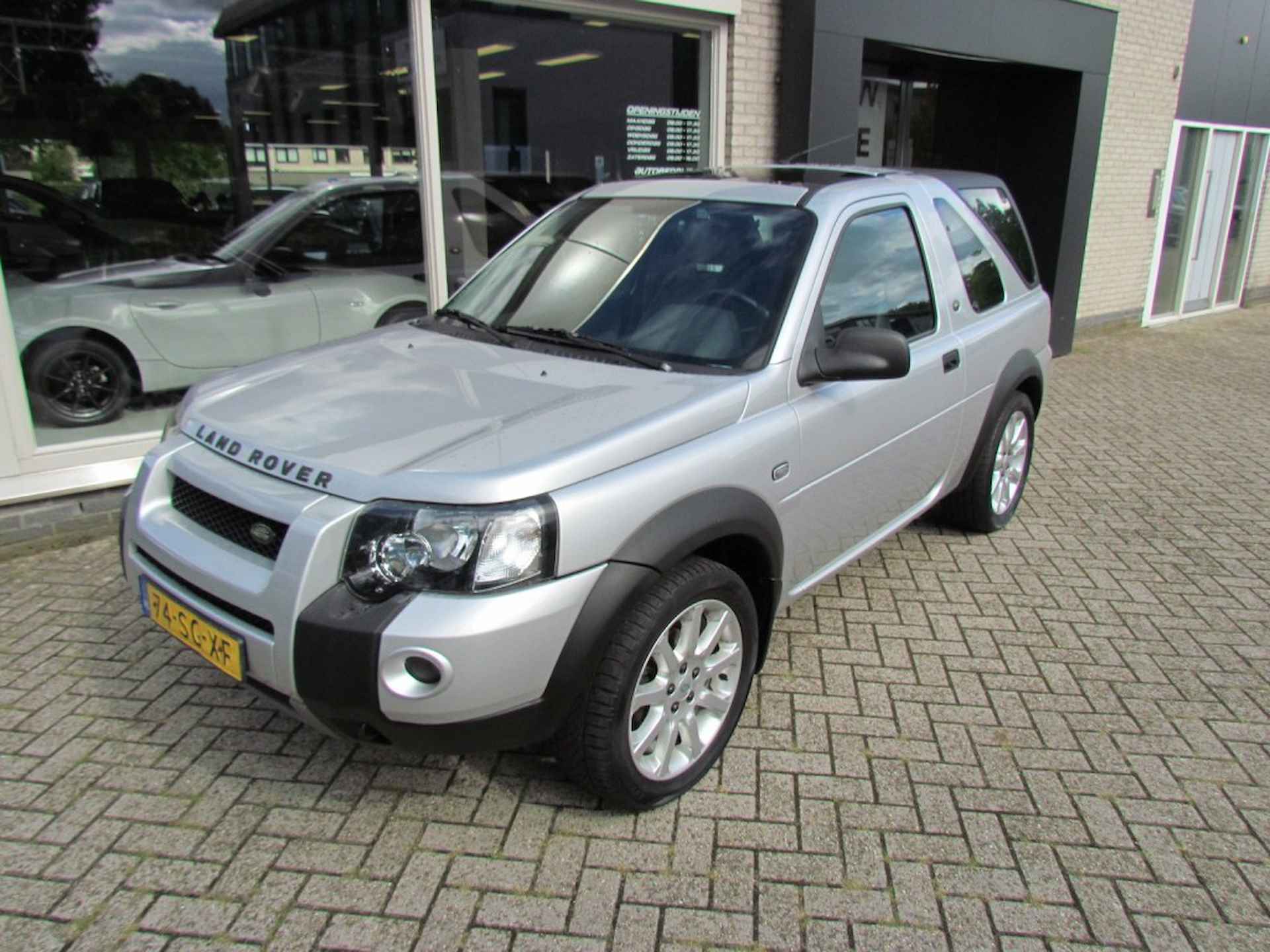 LAND ROVER Freelander 2.5 HardBack V6 Premium Sport Trekhaak Harman Kardon - 2/24