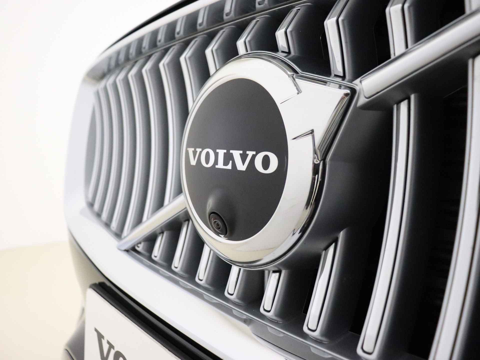 Volvo XC90 T8 390pk AWD Ultimate Bright / 360 Camera / Elektr. Stoelen / Head-Up / Full-LED / Panoramadak / 21'' / Adapt. Cruise / BLIS / Leder / Harman&Kardon / - 22/43