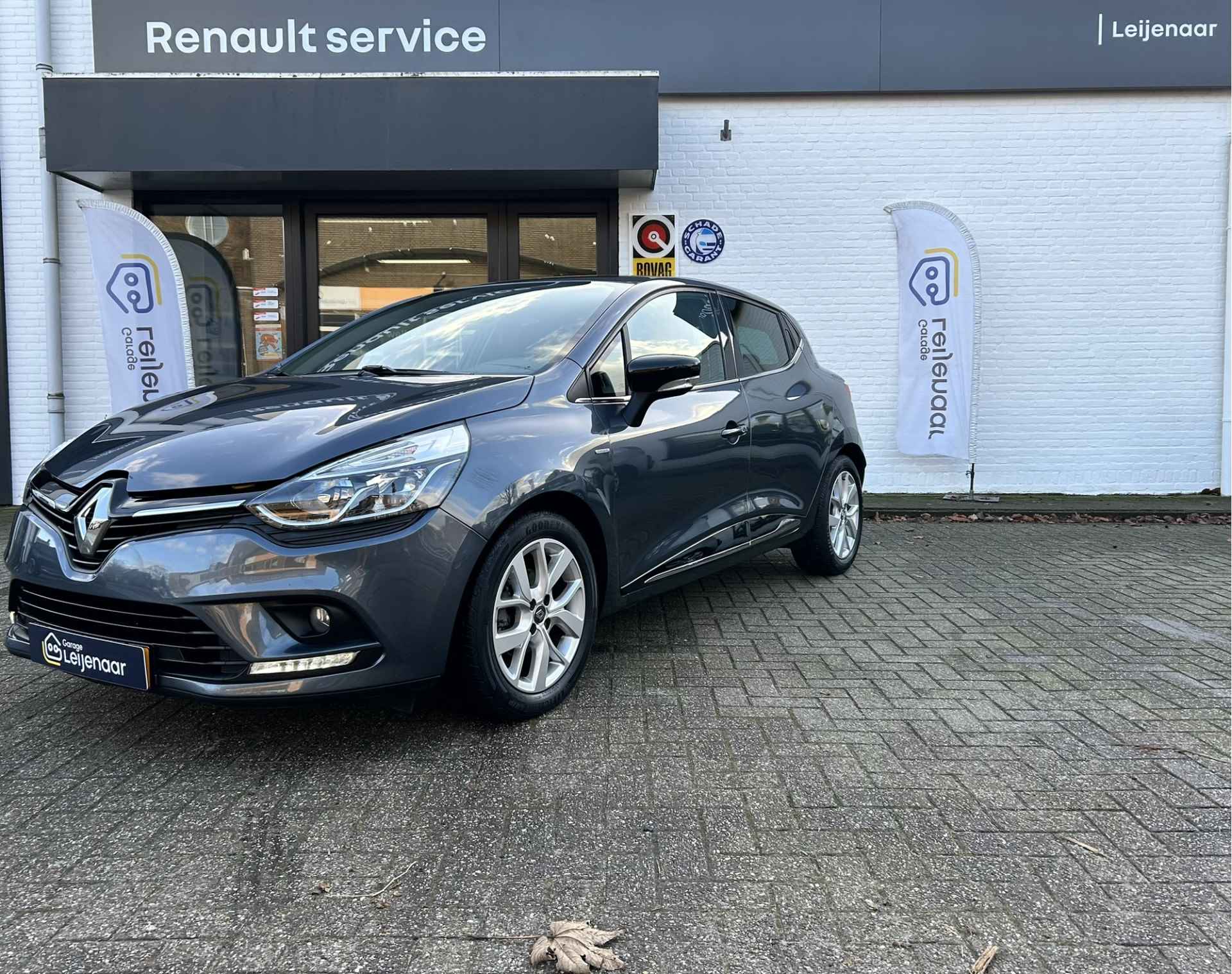 Renault Clio 0.9 TCe Limited | Cruise control | Navigatie | Parkeersensoren | Trekhaak | Airco - 3/43