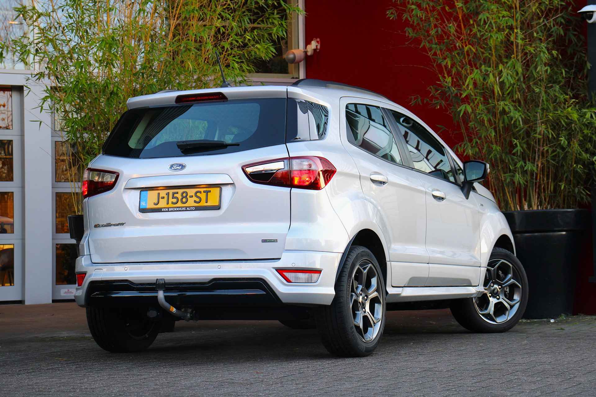 Ford EcoSport 1.0 EcoBoost ST-Line | Trekhaak | Keyless | CarPlay | Navigatie | 17" Velgen - 2/21