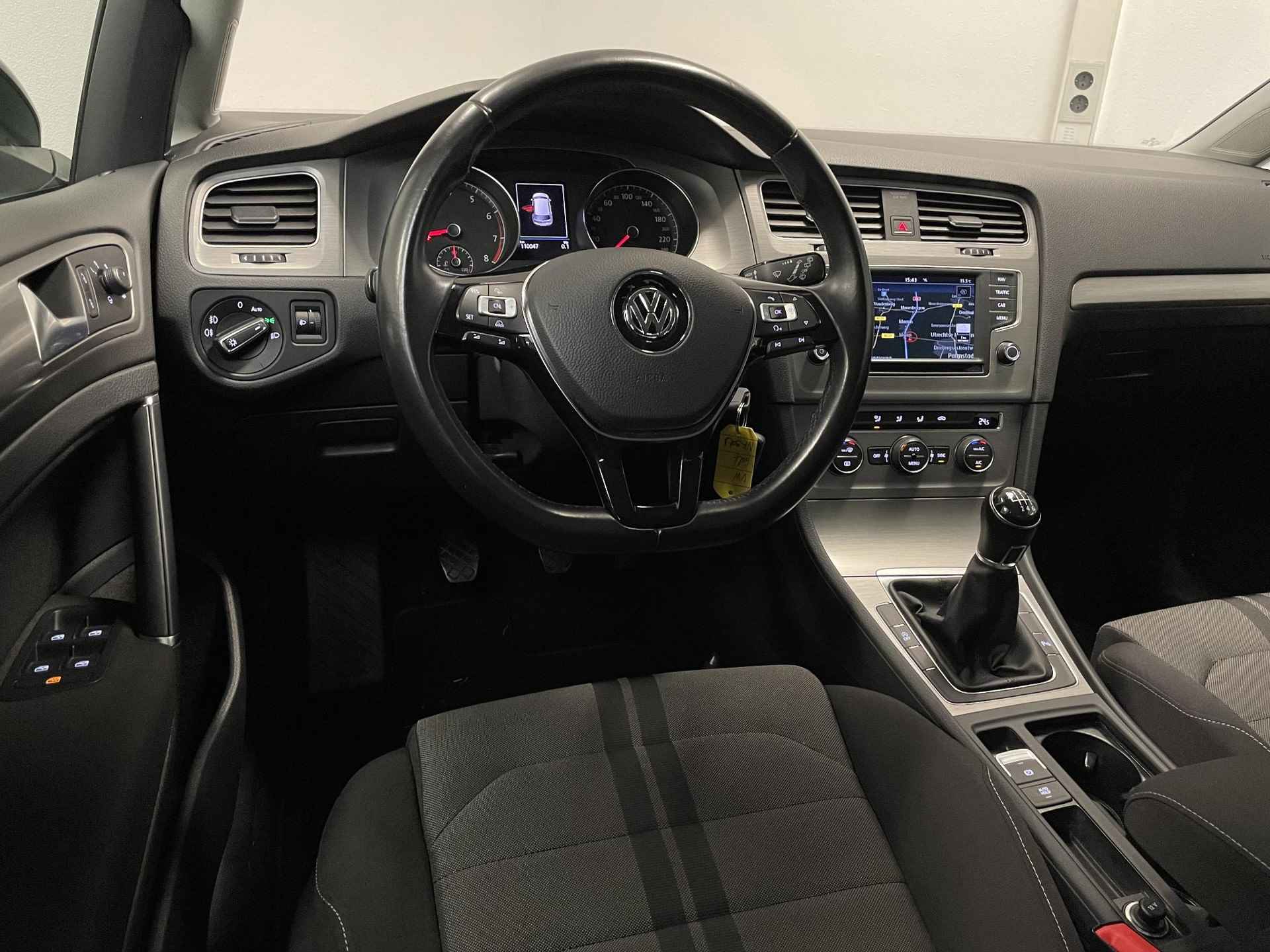 Volkswagen Golf 1.0 TSI Connected Series | ORG.NL | CAMERA | CARPLAY | NAVI | - 5/38