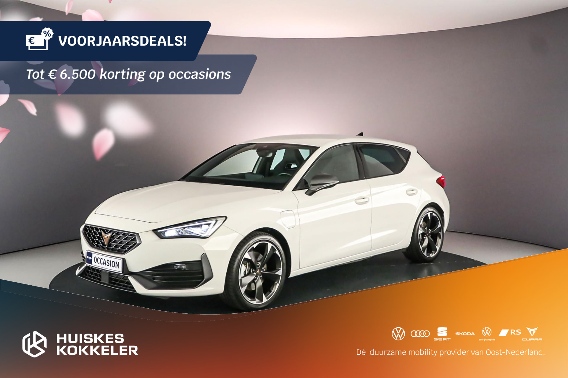 CUPRA Leon Business 1.4 TSI e-Hybrid 204pk DSG Automaat Cruise control, Navigatie, Stuurwiel verwarmd, Airco, DAB, App connect, Parkeersensor achter, LED verlichting