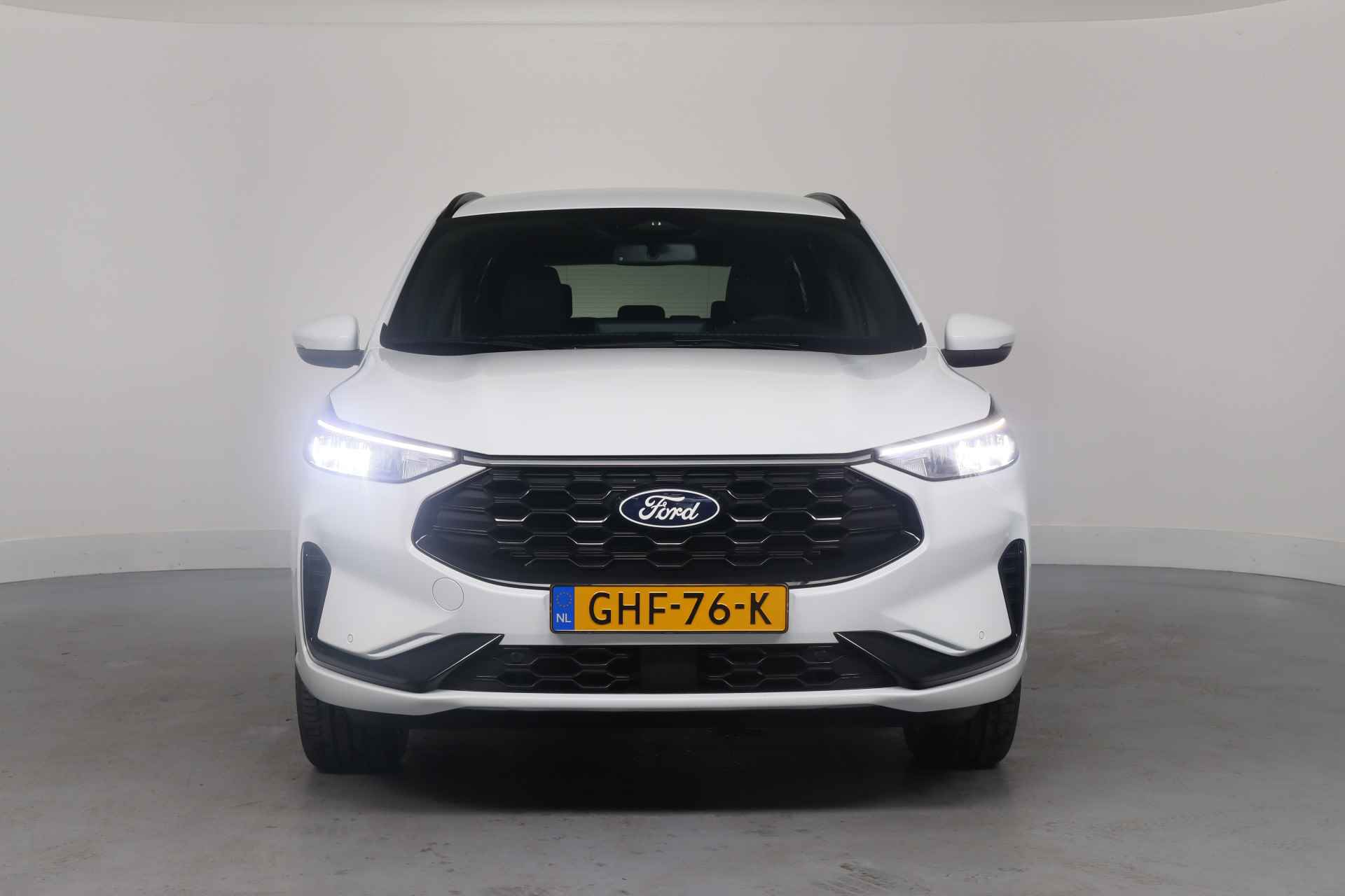 Ford Kuga 2.5 PHEV ST-Line | Winter Pack | 19 inch Lichtmetalen velgen | Camera | Keyless | Led | Climate Control | Navigatie | Apple Carp - 2/40