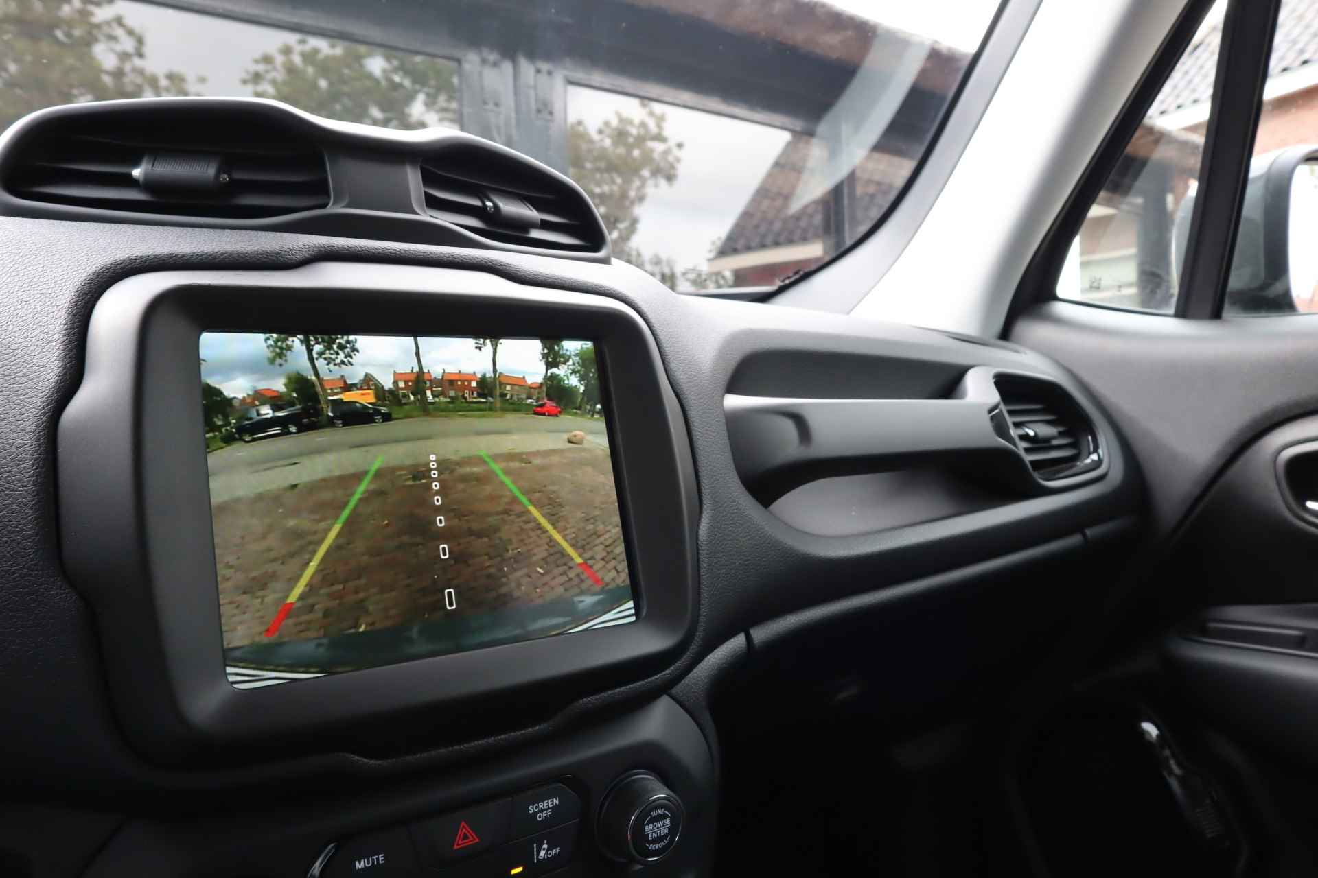 Jeep Renegade 1.3T Limited | Automaat | LED verlichting | Camera | Adaptive Cruise | Keyless | Blindspot | 8.4 Navigatie - 12/45