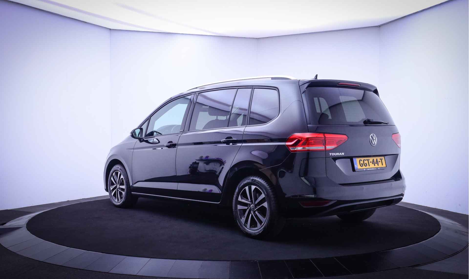 Volkswagen Touran 1.5TSI Dsg 7Pers COMFORTLINE NAVI/APP CONNECT/ADAPTIVE CRUISE/DAB+/STOELVERW./PDC V+A/LMV - 8/25