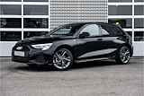 Audi A3 Sportback 30 TFSI S edition | Adaptive cruise | 18" | Zwart optiek