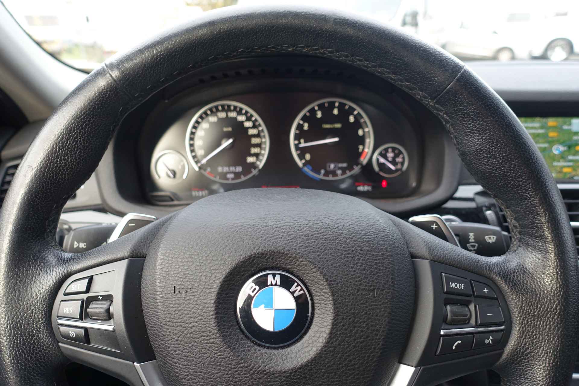 BMW X4 xDrive20i High Executive | Trekhaak wegklapbaar | 2400kg trekgewicht - 13/21