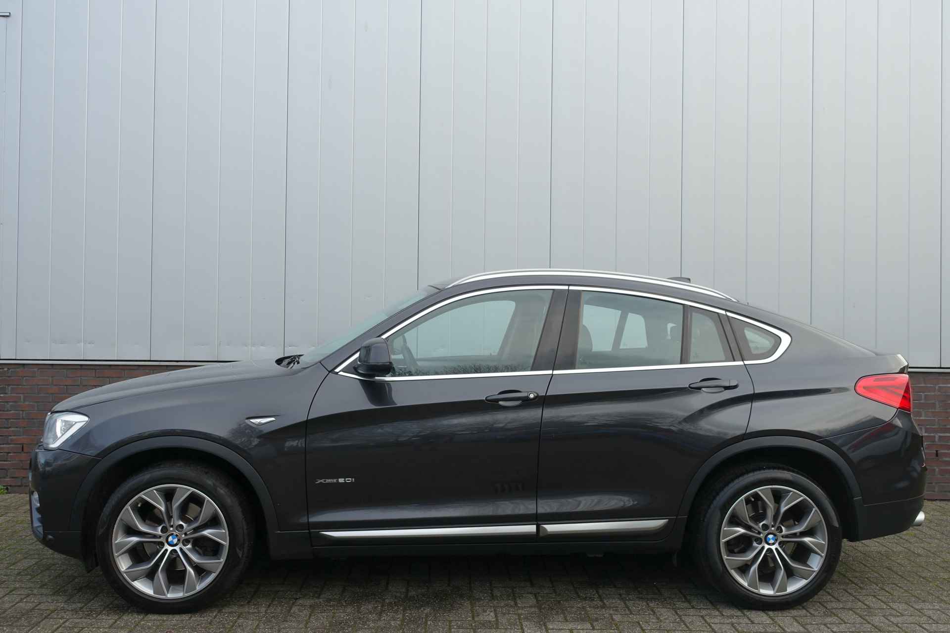 BMW X4 xDrive20i High Executive | Trekhaak wegklapbaar | 2400kg trekgewicht - 14/21