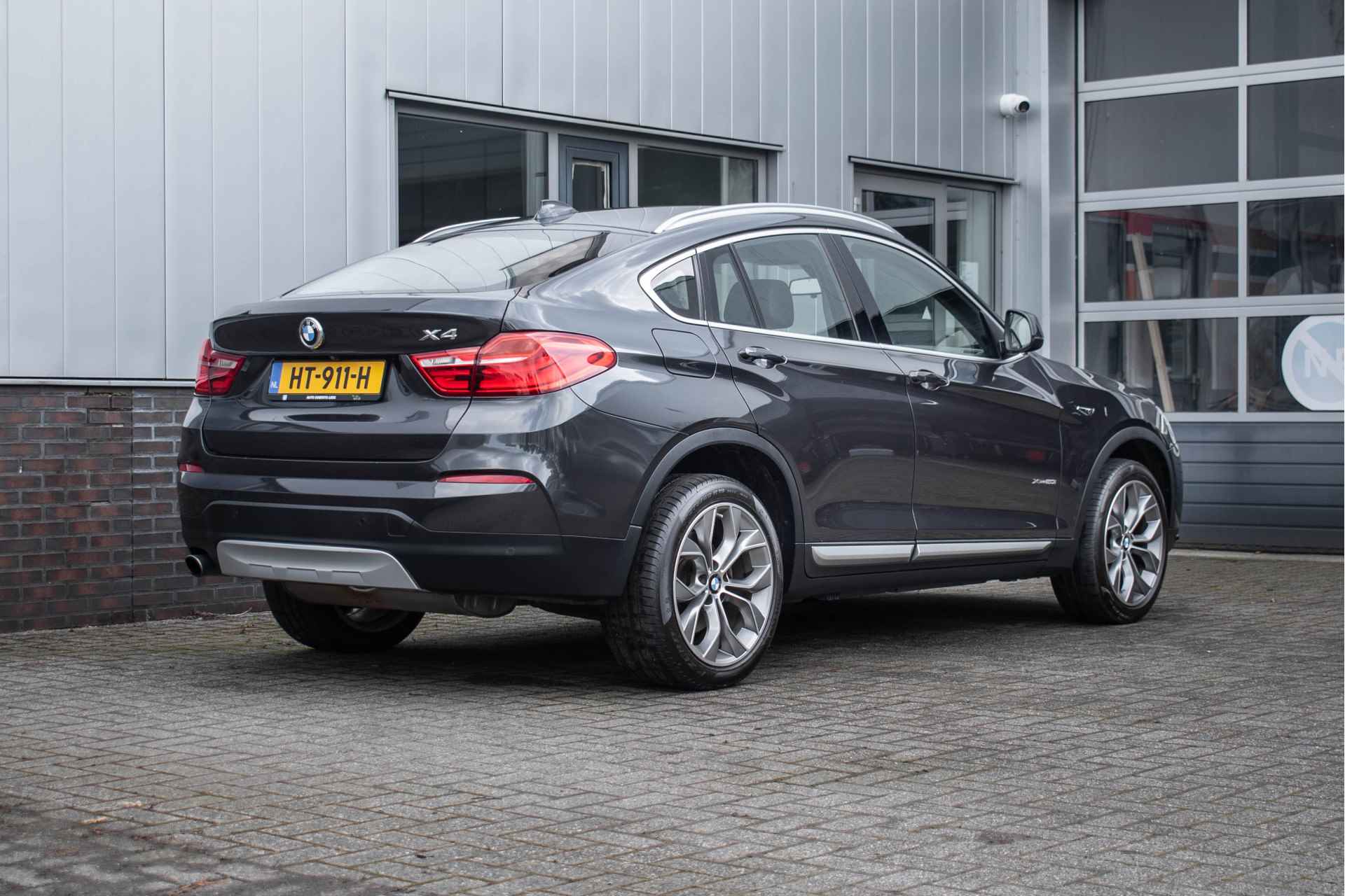 BMW X4 xDrive20i High Executive | Trekhaak wegklapbaar | 2400kg trekgewicht - 4/28