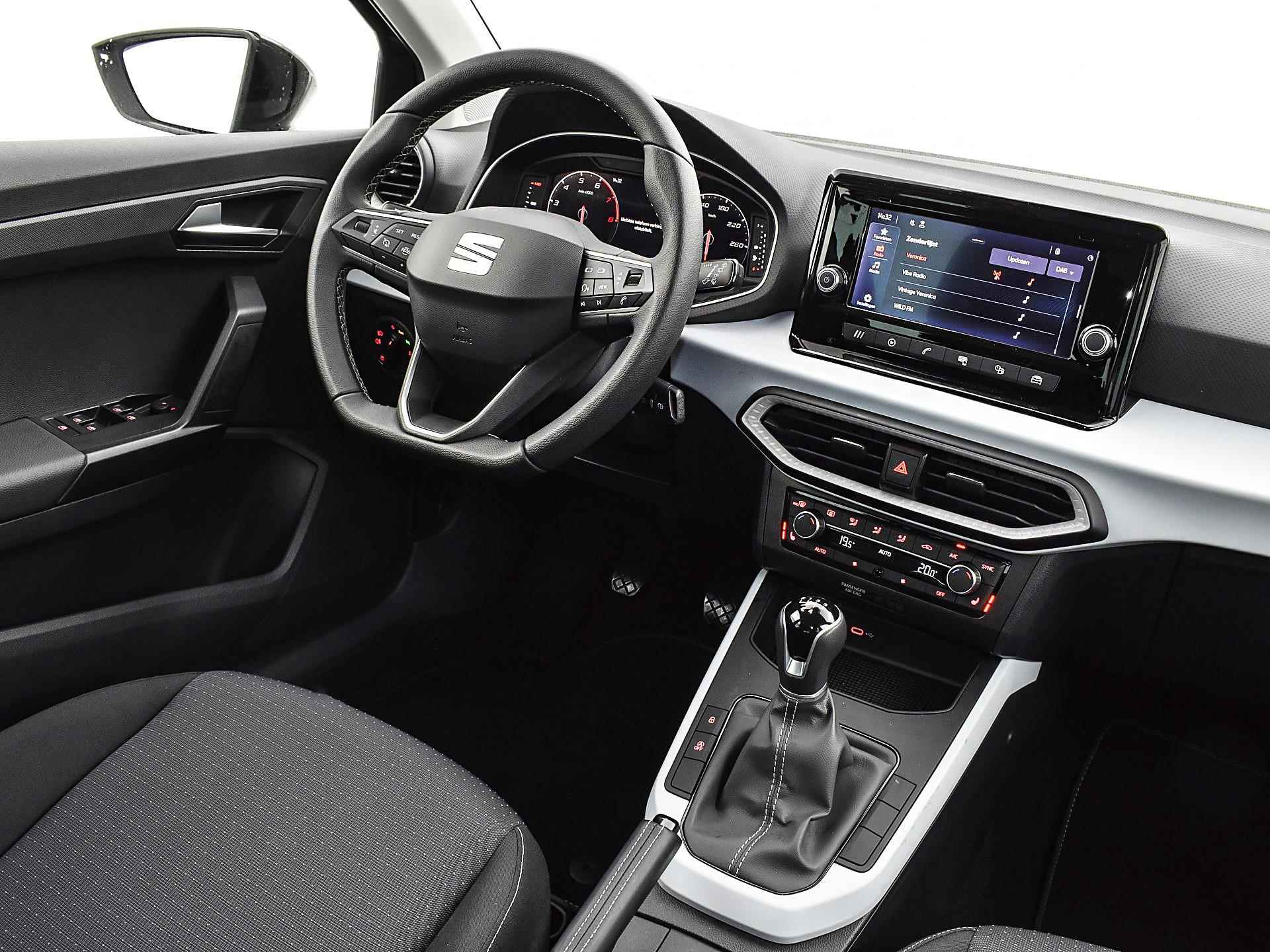 SEAT Arona 1.0 Tsi 95pk Style Business Connect | Climatronic | P-Sensoren | Cruise Control | Full Link | DAB | Garantie t/m 12-06-2027 of 100.000km - 16/32