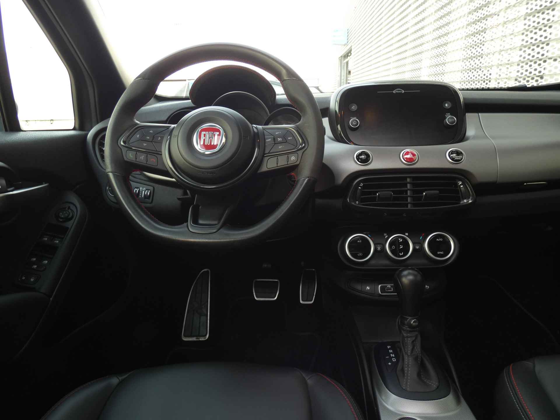 Fiat 500X 1.3T 150PK Sport | AUTOMAAT | RIJKLAAR! | Schuif/kantel dak | Leder | Trekhaak - 20/36