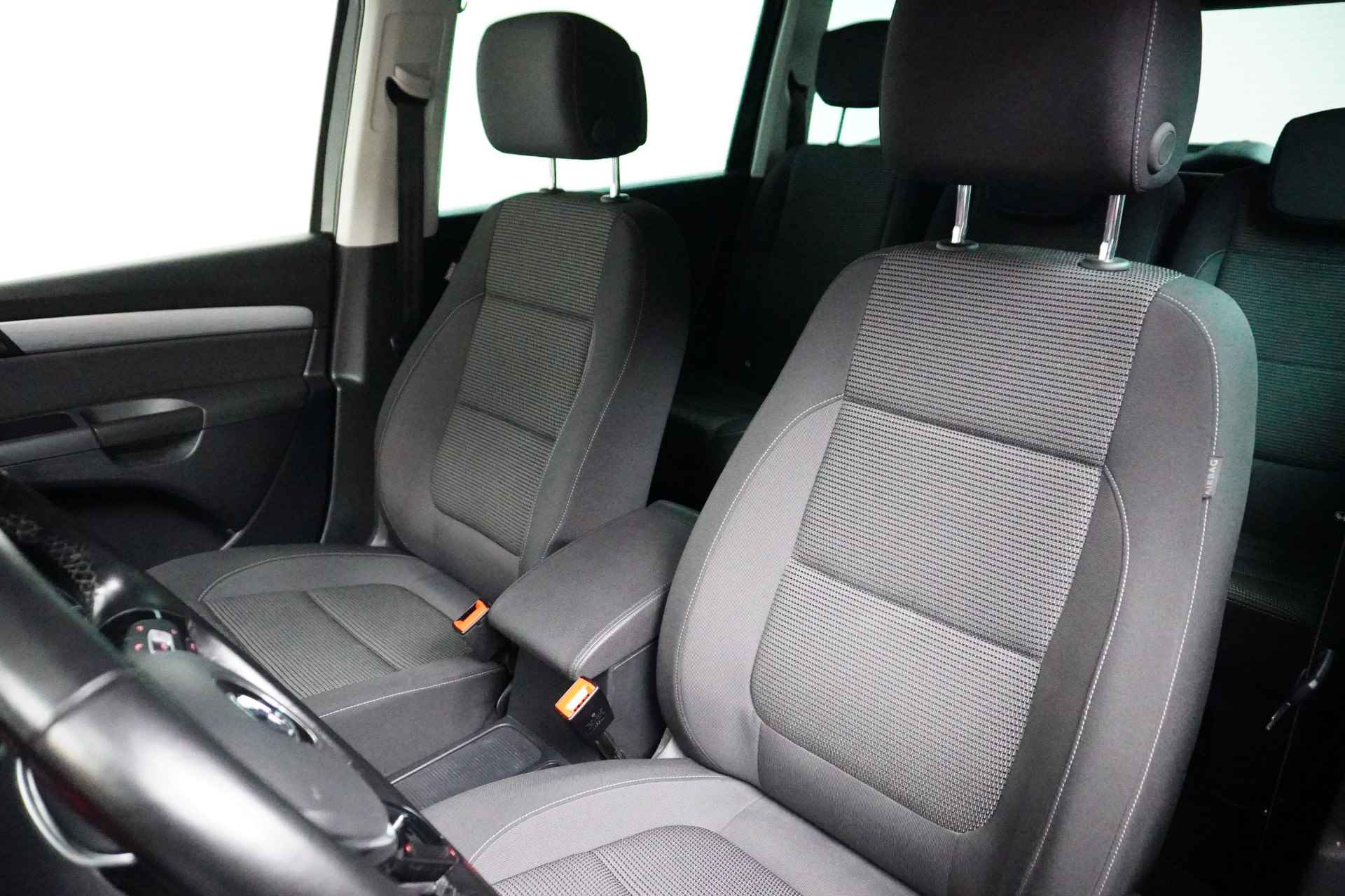 Volkswagen Sharan 1.4 TSI 150 pk DSG Comfortline | Cruise Adaptief | Dodehoek | Navigatie | Sensoren | - 16/29