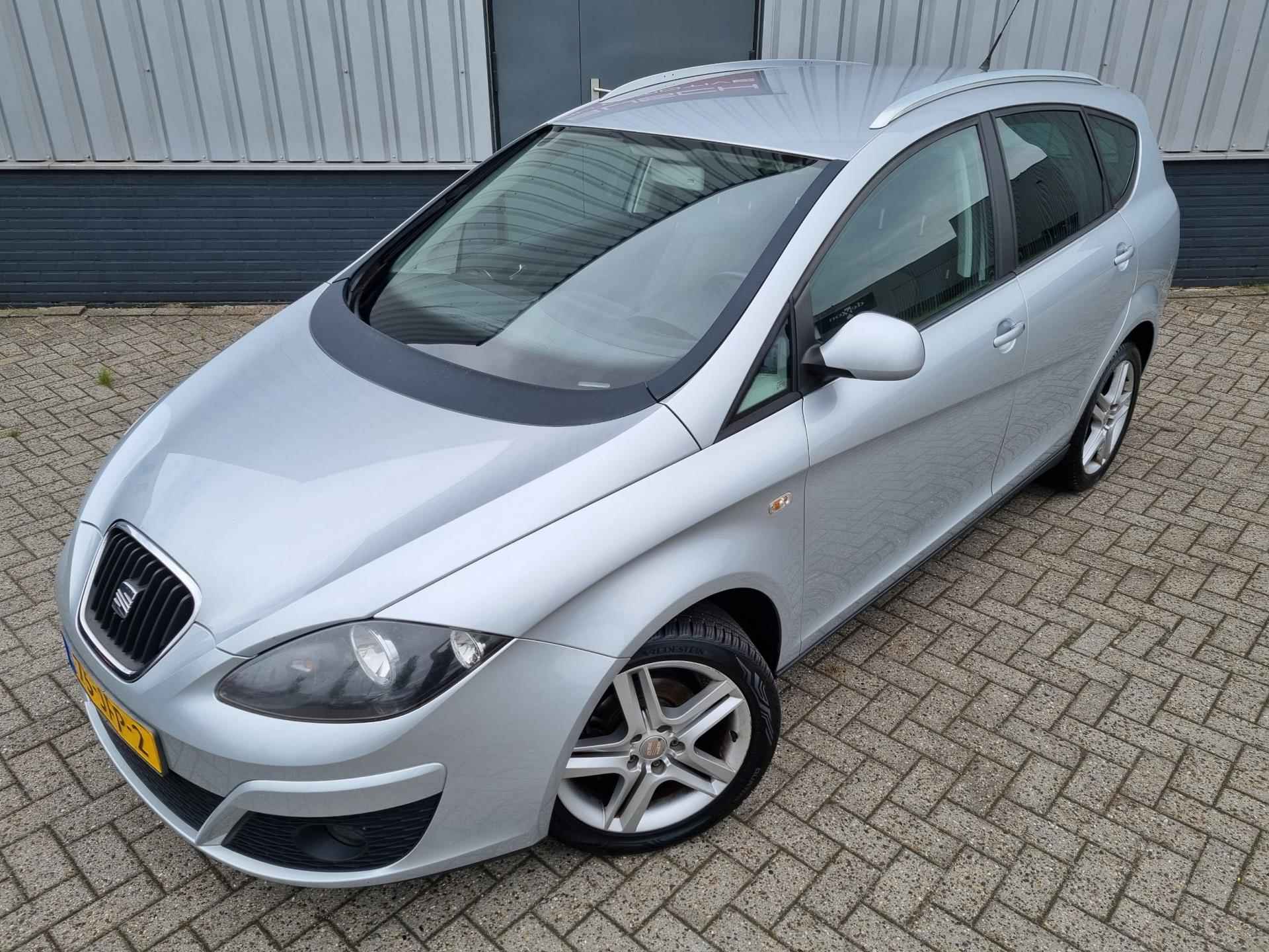 Seat Altea XL 1.6 Style | VAN 2e EIGENAAR | APPLE CARPLAY | - 19/53