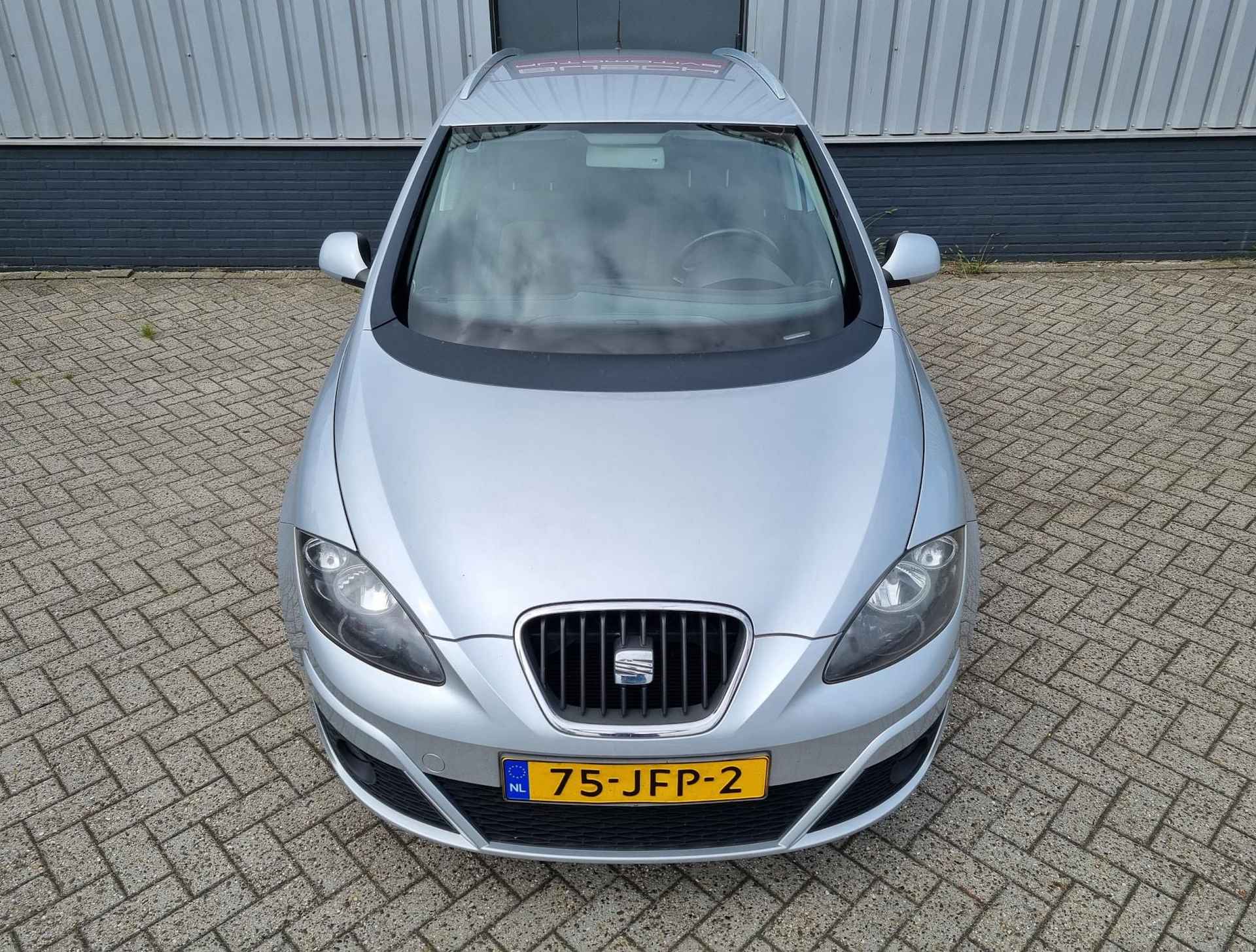 Seat Altea XL 1.6 Style | VAN 2e EIGENAAR | APPLE CARPLAY | - 32/53