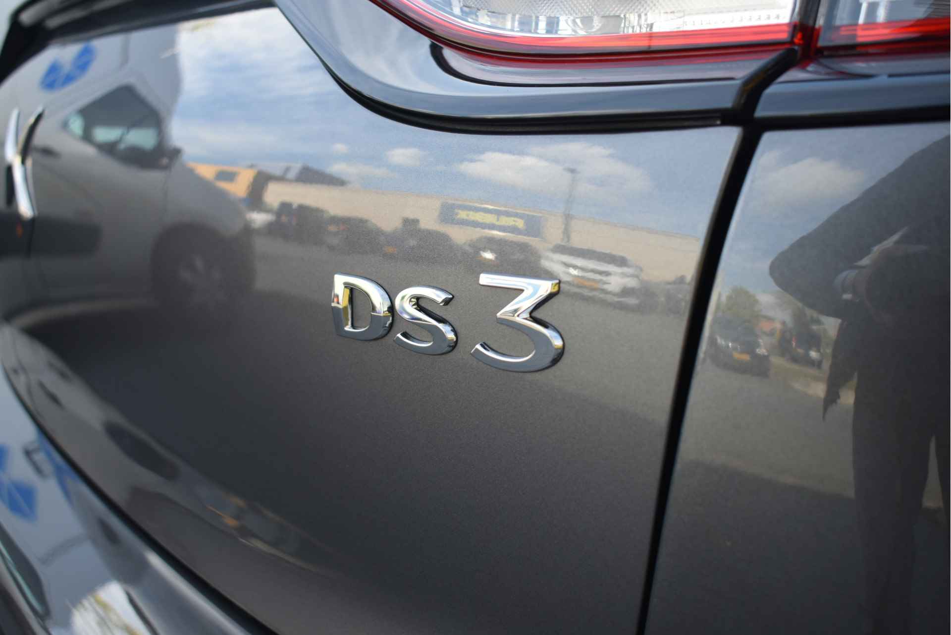 DS DS 3 Crossback 1.2 PureTech Montmartre | Navigatie 3D | AllSeason | Parkeersensoren | Keyless-Start | Apple Carplay | Android Auto | - 38/38