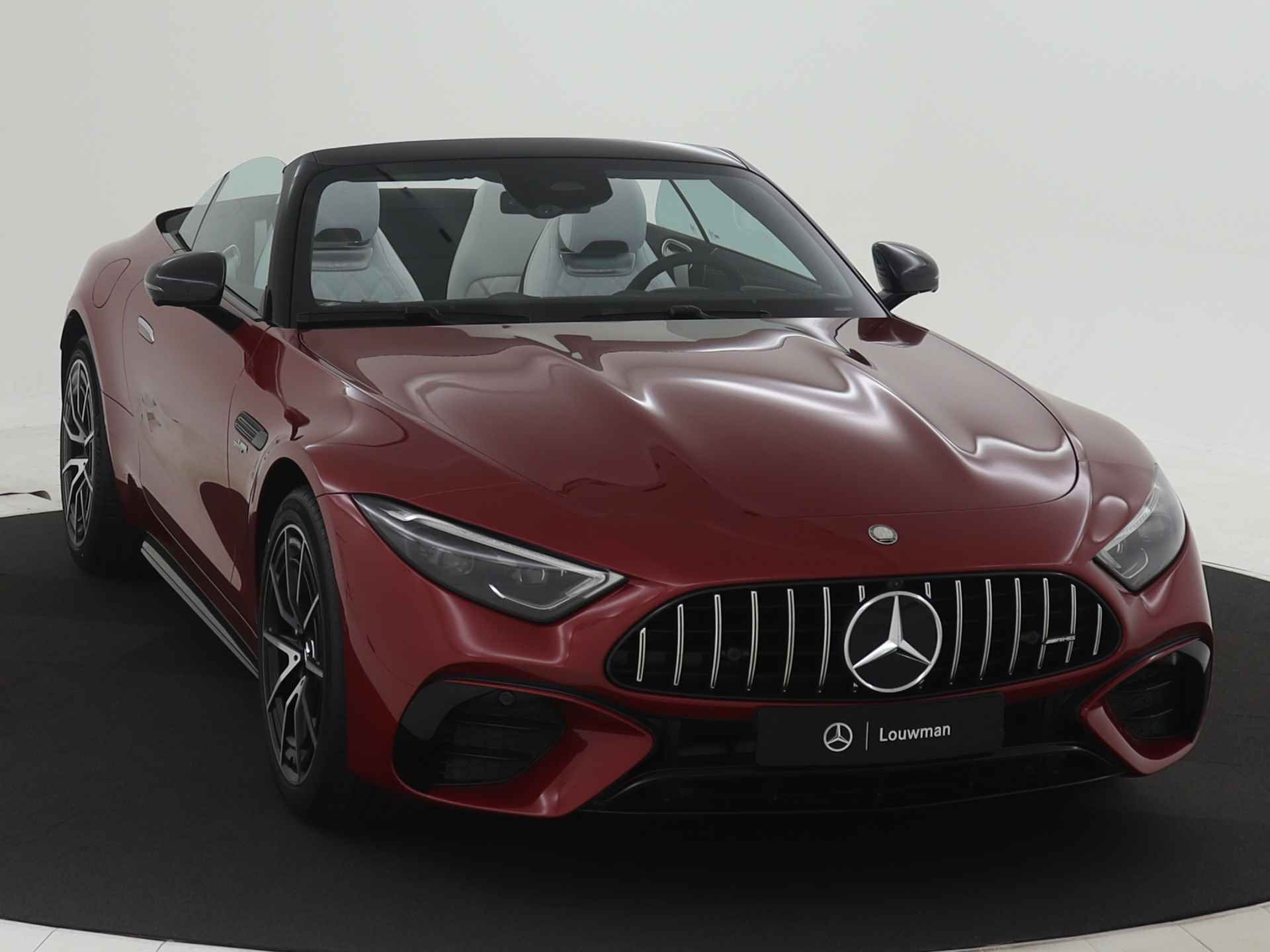 Mercedes-Benz SL-Klasse Roadster 43 | V8 Stylingpakket exterieur | AMG High Performance remsysteem | Veiligheidsgordels nevagrijs | AMG Nightpakket |  Remklauwen zilver| ENERGIZING-pakket plus | Memorypakket | Burmester Surround Sound systeem | - 25/42