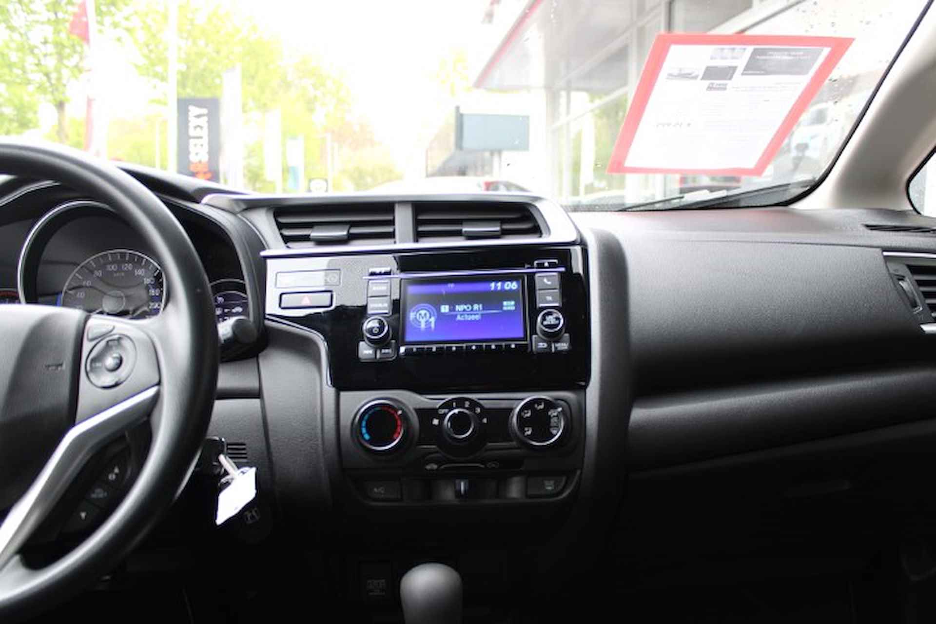 HONDA Jazz 1.3 i-VTEC 102pk Automaat Trend | Airco | Cruise Controle | Bluetooth Connect | - 25/48