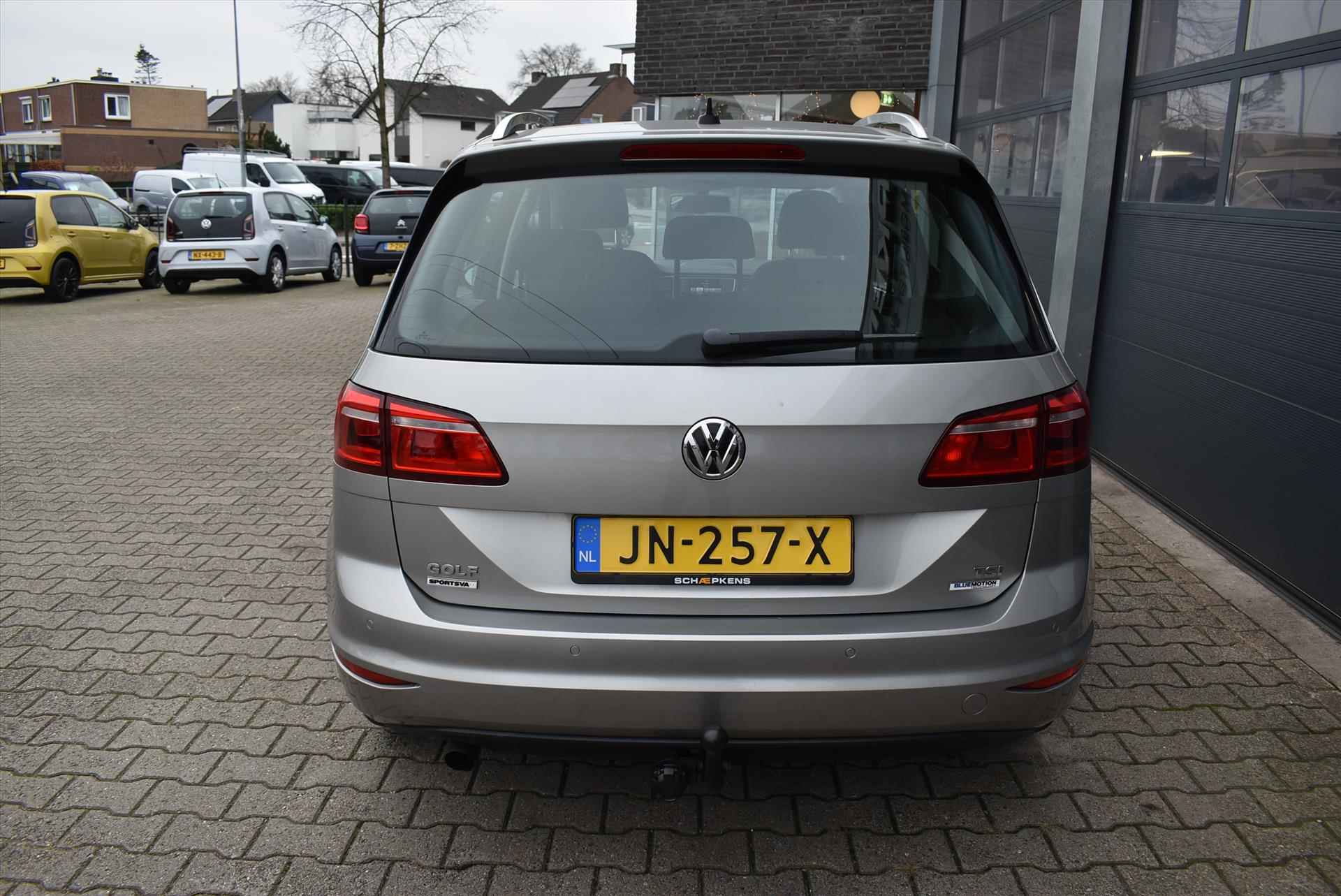 VOLKSWAGEN Golf Sportsvan 1.2 TSI 110pk DSG Highline - 19/38