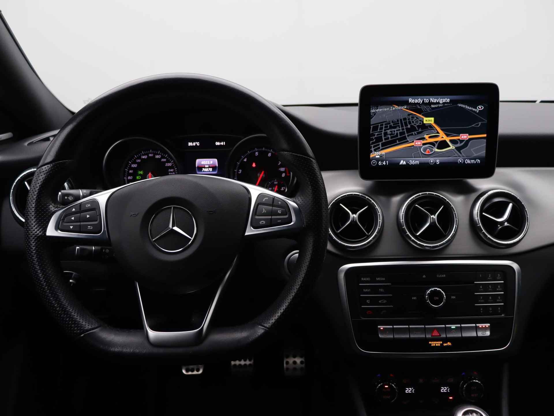 Mercedes-Benz CLA-klasse Shooting Brake 180 Business AMG Styling | Navigatie | Camera | LED Koplampen | Harman/Kardon | Elektrische Kofferklep | Dodehoekdetectie | - 7/34