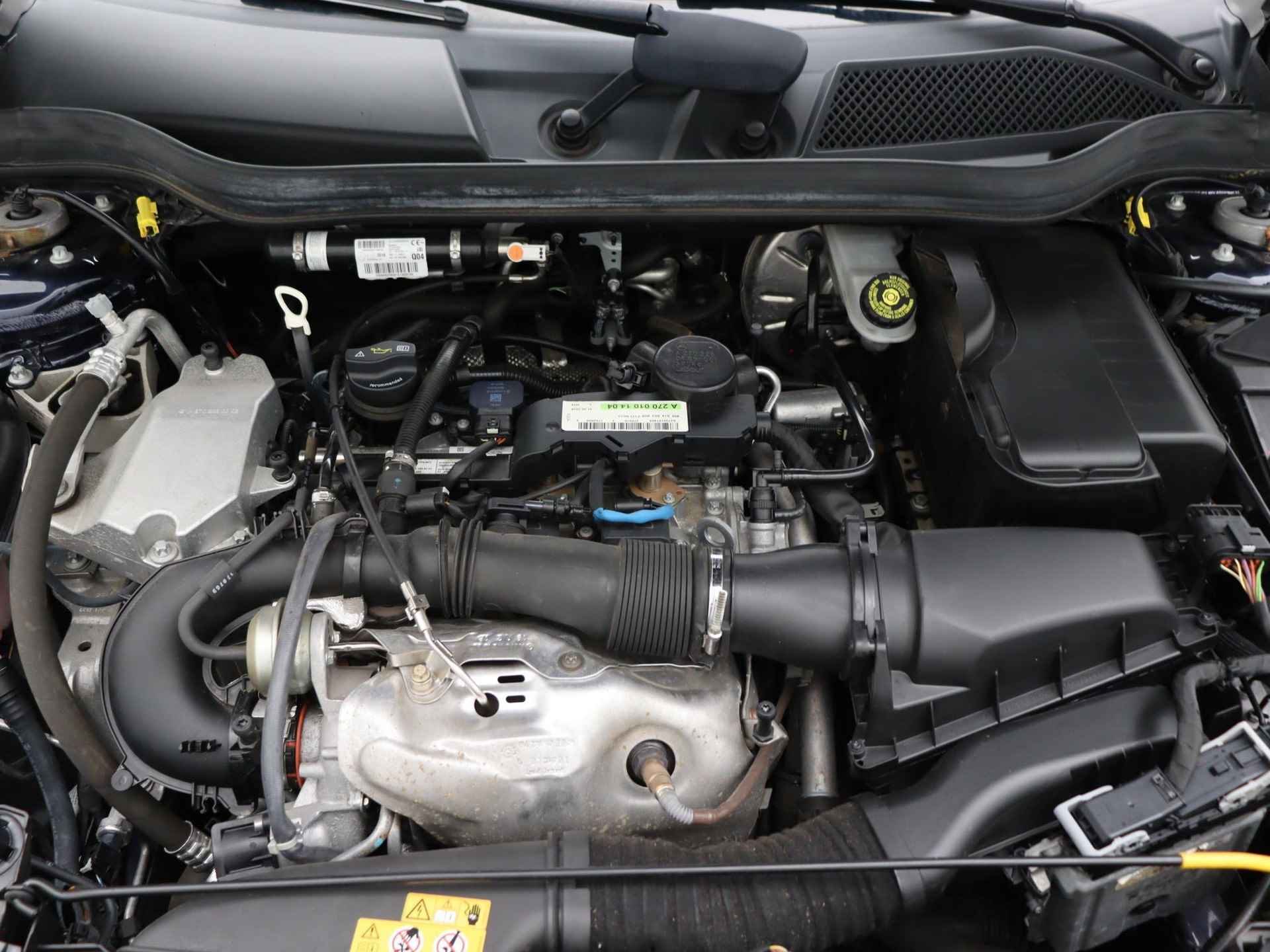 Mercedes-Benz CLA-klasse Shooting Brake 180 Business AMG Styling | Navigatie | Camera | LED Koplampen | Harman/Kardon | Elektrische Kofferklep | Dodehoekdetectie | - 33/34