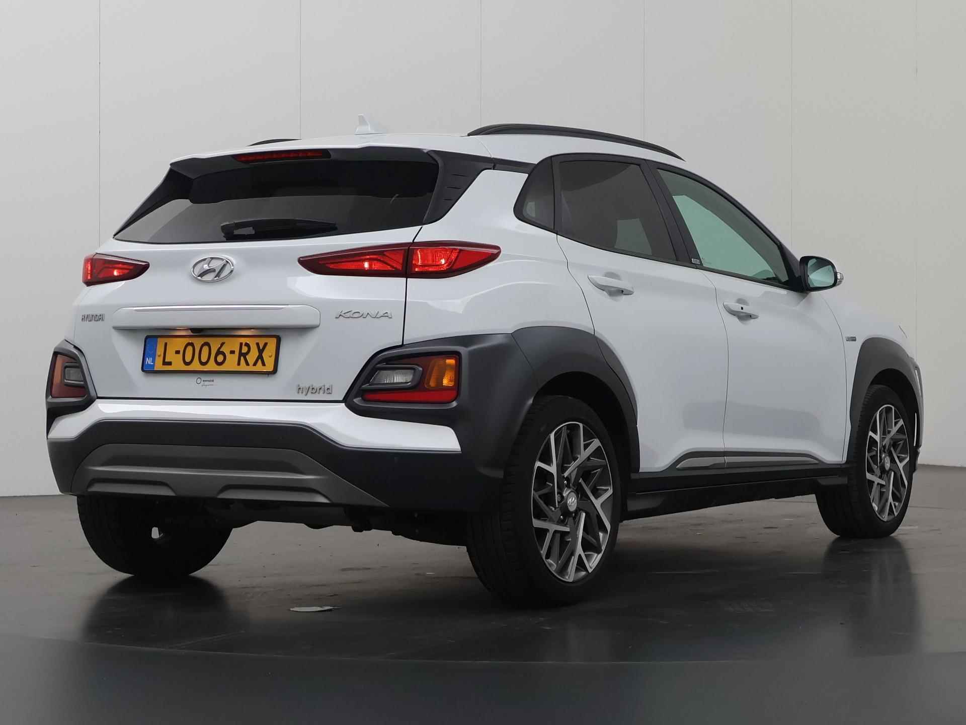 Hyundai Kona 1.6 GDI HEV Fashion | Navigatie | Parkeercamera | Climate Control | Apple carplay | HUD | Dodehoek detectie | Cruise Control | - 3/40