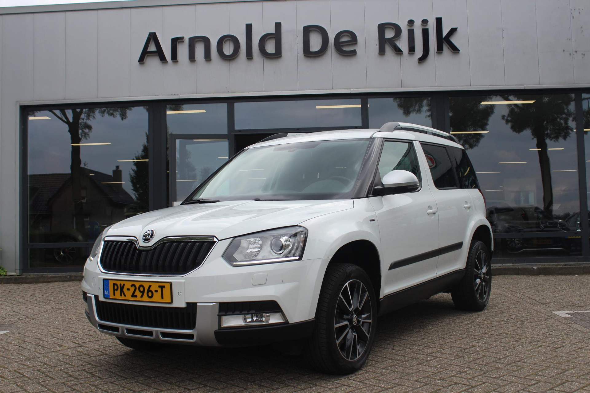 Skoda Yeti Outdoor 1.4 TSI Drive 4x4 DSG Automaat