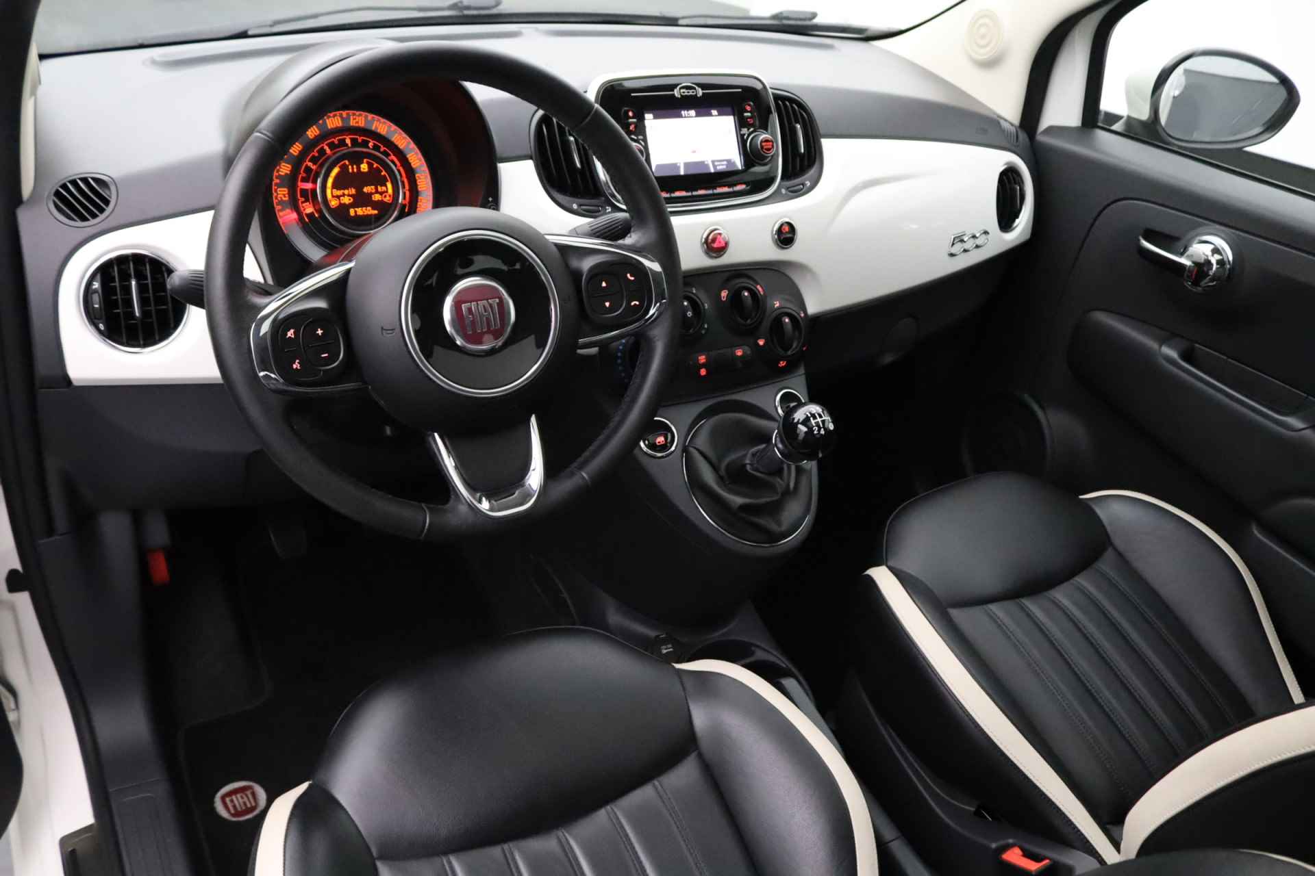 Fiat 500 0.9 TwinAir Turbo Lounge | Schuifdak | Lederen bekleding | Airco | Navigatie - 9/27