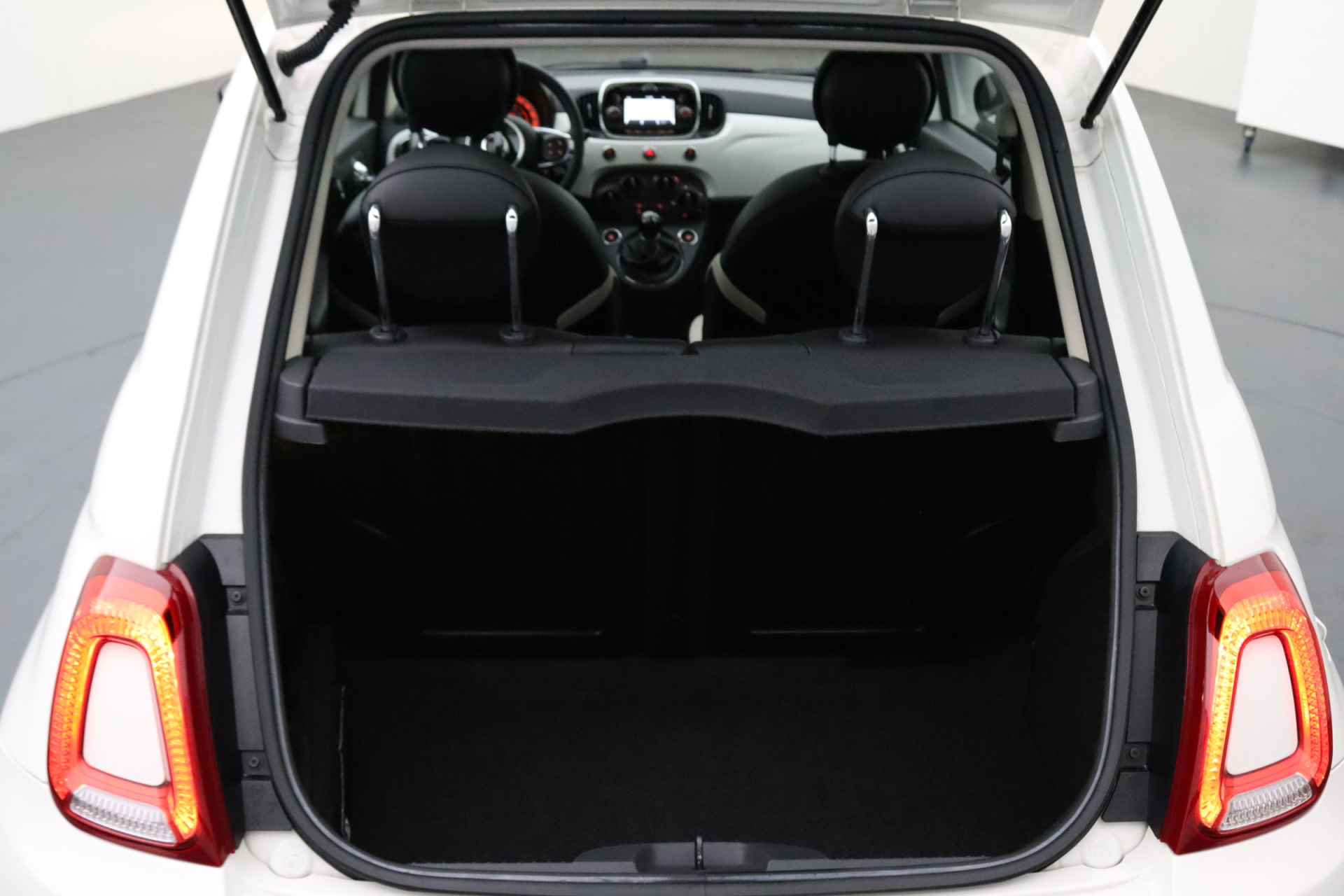 Fiat 500 0.9 TwinAir Turbo Lounge | Schuifdak | Lederen bekleding | Airco | Navigatie - 11/27