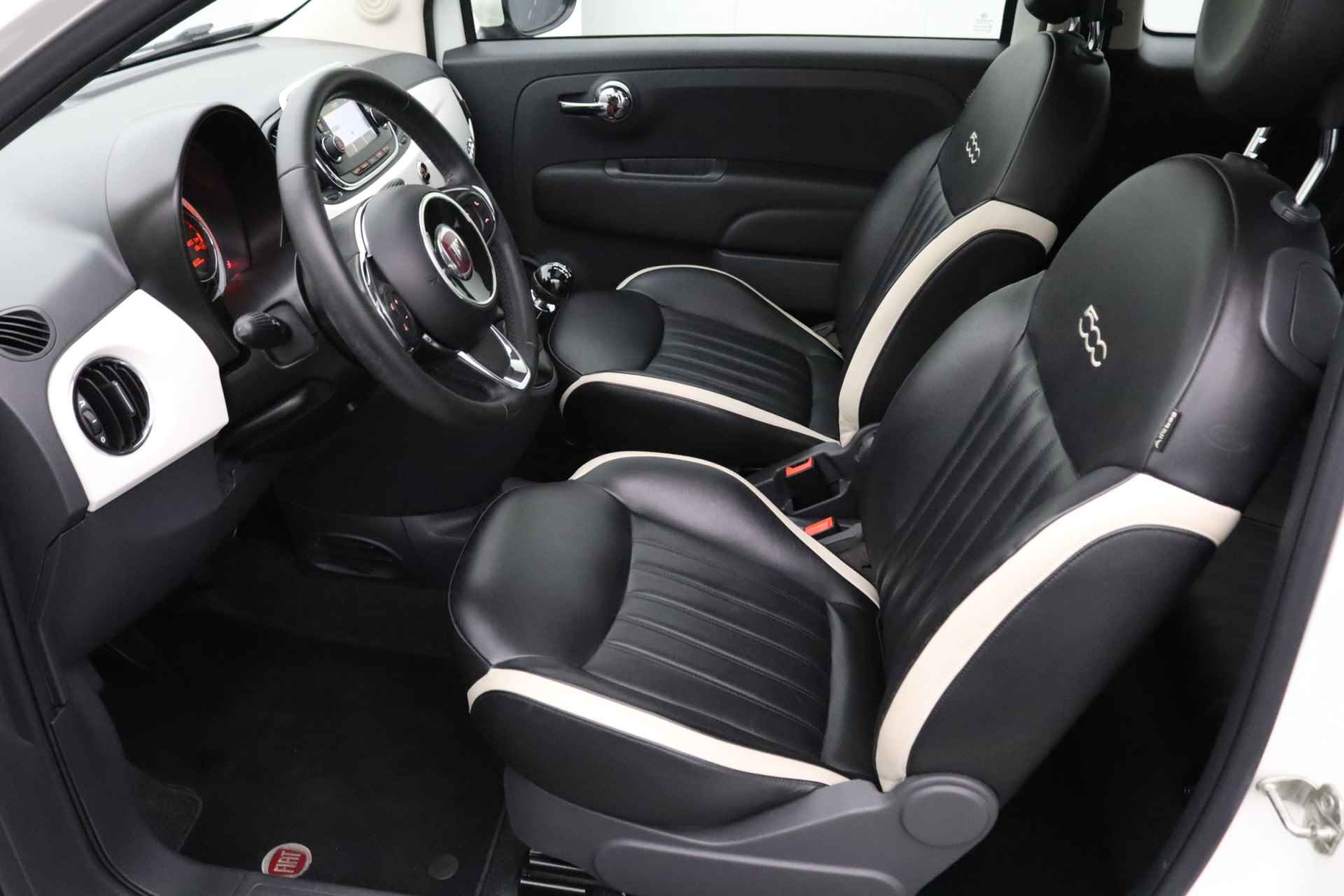 Fiat 500 0.9 TwinAir Turbo Lounge | Schuifdak | Lederen bekleding | Airco | Navigatie - 26/27