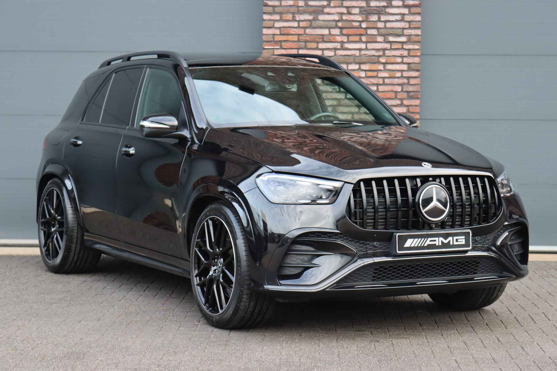 Mercedes-Benz GLE 450 4MATIC AMG Line Aut9 | Facelift | Airmatic | Distronic+ | Trekhaak | Burmester | Panoramadak | Surround Camera | Keyless Go | Nightpakket | File-assistent | - 4/48