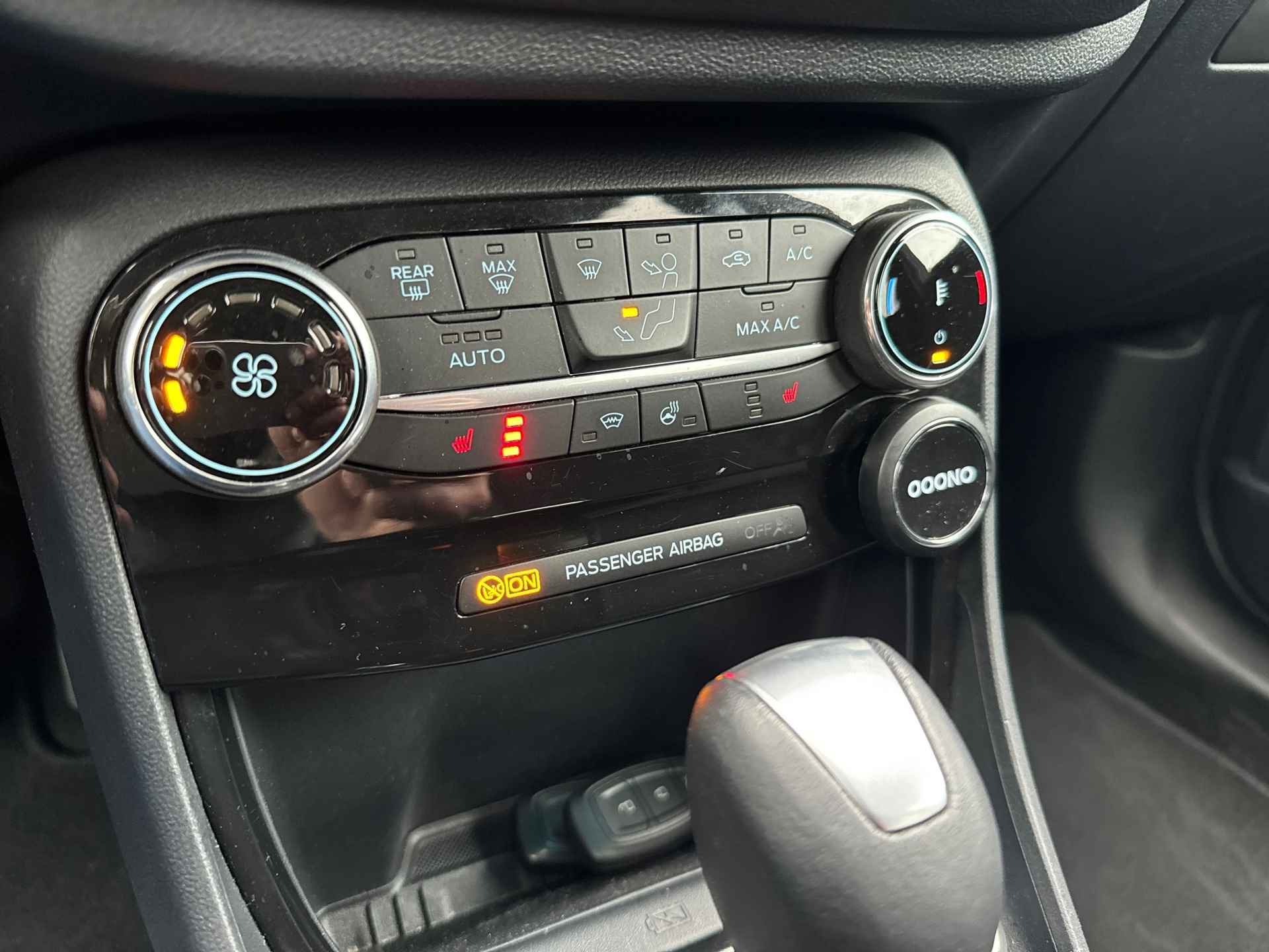Ford PUMA 1.0 EcoBoost Titanium X AppleCarplay|Cruisecontrol|Automaat|Stoel en Stuurverwarming - 23/41