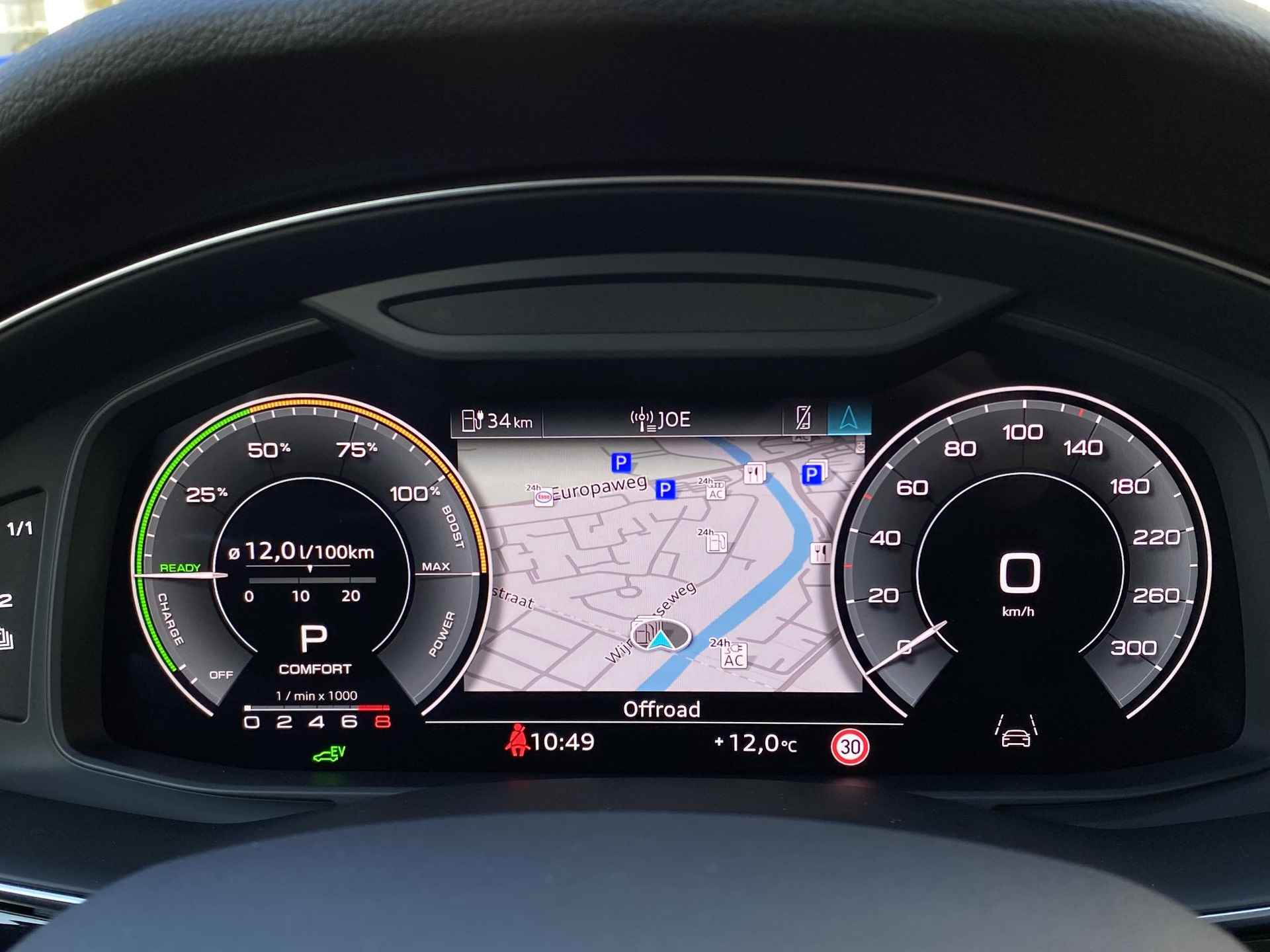 Audi Q7 55 TFSI e quattro Pro Line S | Instelbare Luchtvering | Navigatie | Trekhaak | Adaptieve Cruise Control | Head-Up Display | Stoelverwarming voor + achter | Sfeerverlichting | - 16/40