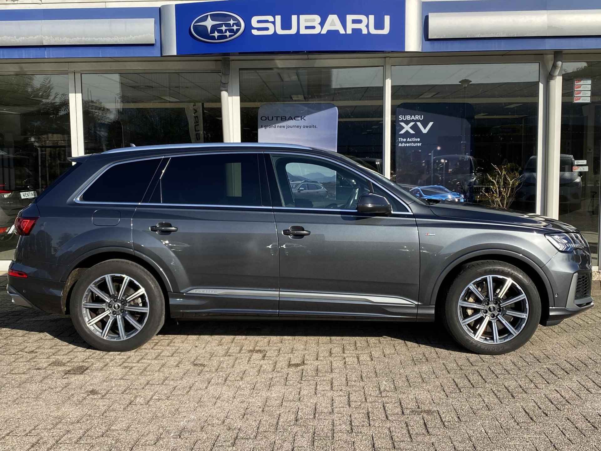 Audi Q7 55 TFSI e quattro Pro Line S | Instelbare Luchtvering | Navigatie | Trekhaak | Adaptieve Cruise Control | Head-Up Display | Stoelverwarming voor + achter | Sfeerverlichting | - 32/40