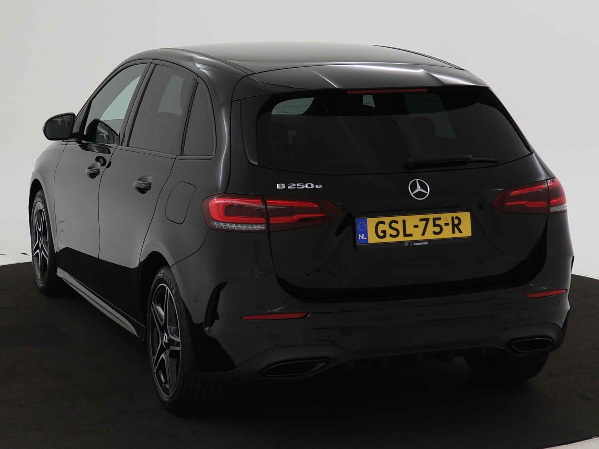 Mercedes-Benz B-Klasse 250 e AMG Plug-In Hybride | AMG Styling | Night Pakket | Sfeerverlichting | Inclusief 24 maanden MB Certified garantie voor Europa. - 16/43